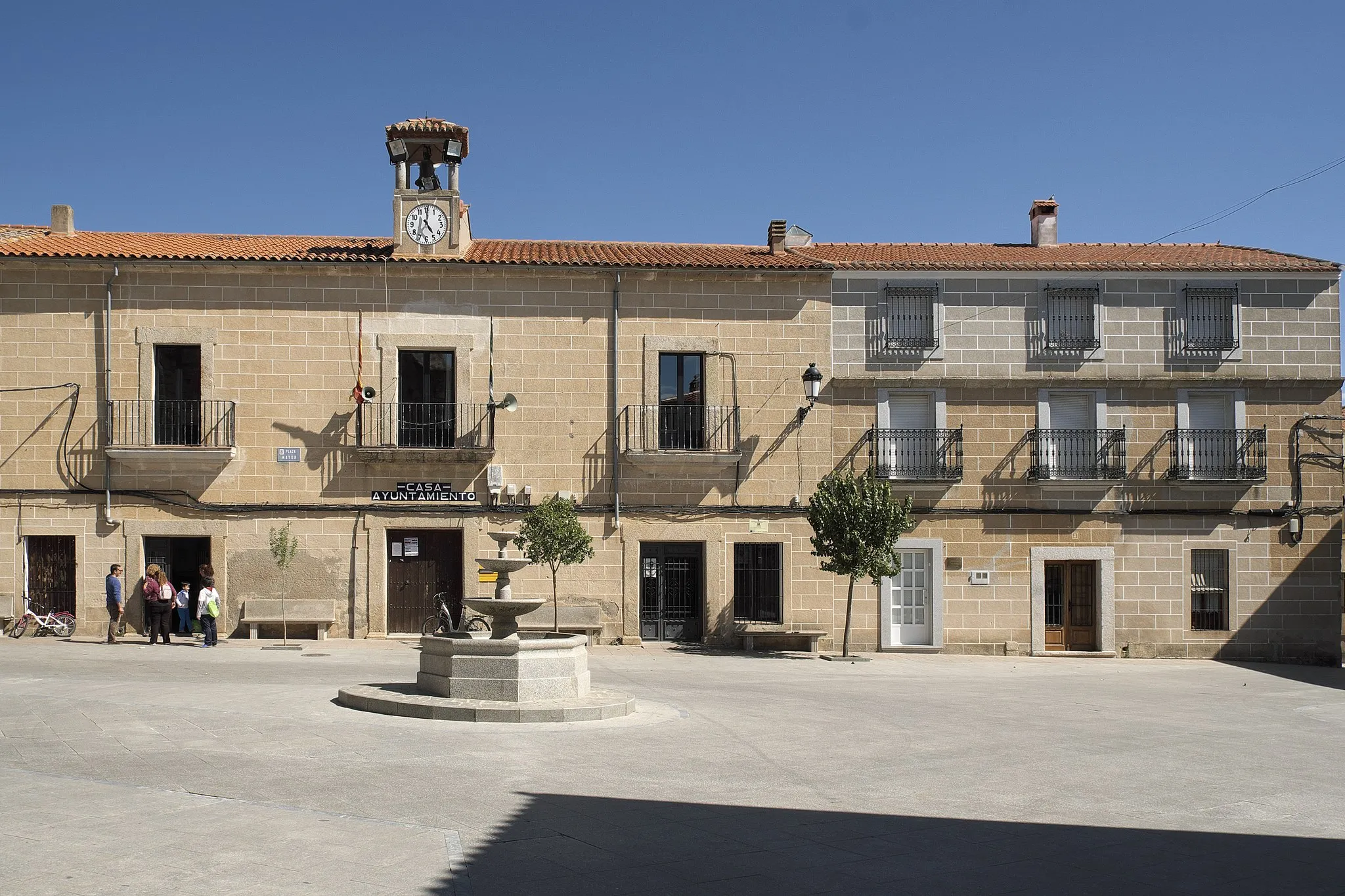 Photo showing: Rathaus in Torremocha in der Provinz Cáceres (Extremadura/Spanien)