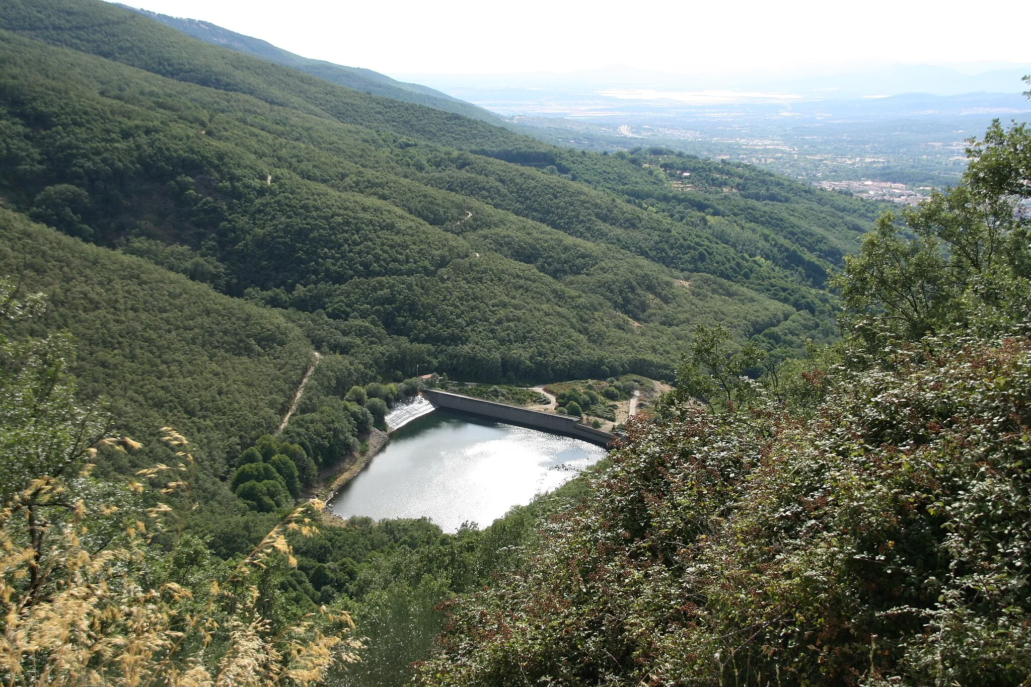 Photo showing: Embalse de Hervás, desde la ruta a La Chorrera