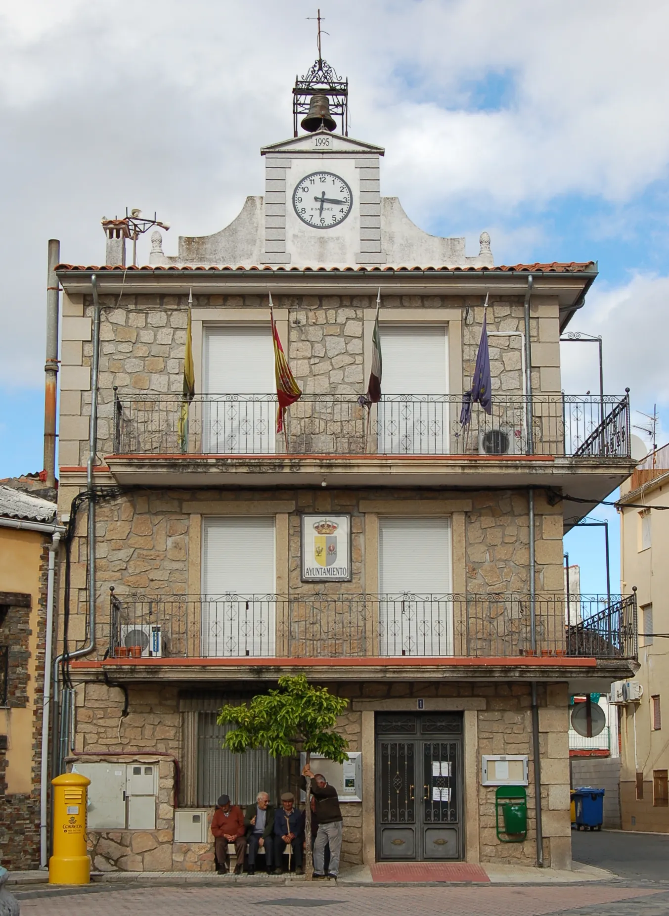 Photo showing: Casa consistorial de Mohedas de Granadilla
