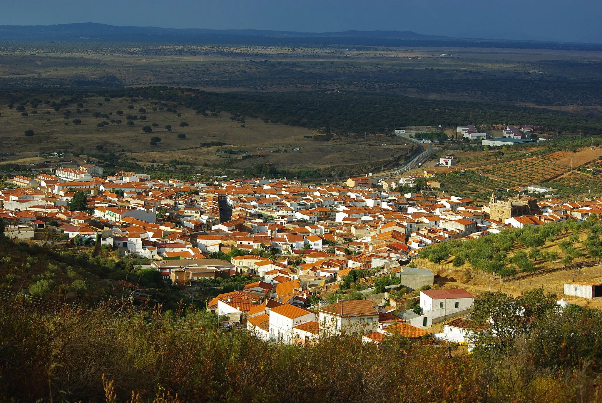 Photo showing: Vista panorámica de Aliseda, provincia de Cáceres, España.
