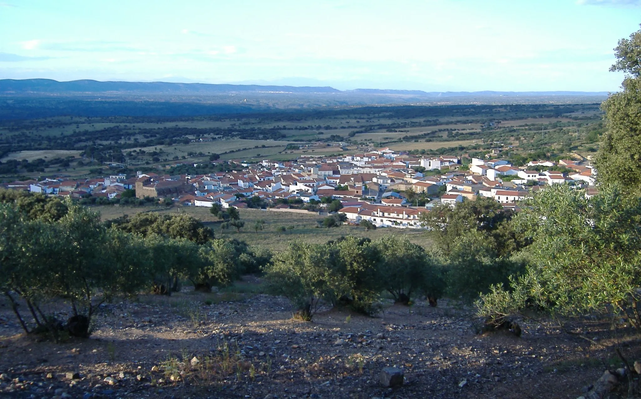 Photo showing: General sight of Talaván (Extremadura, Spain) from the hill of the Calvary