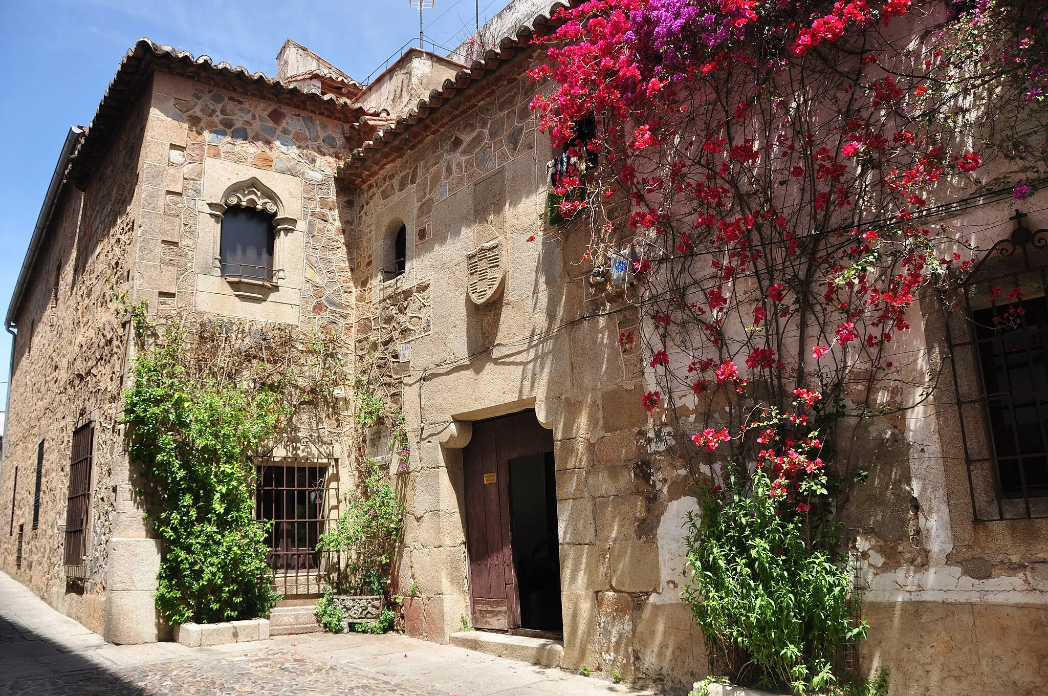 Photo showing: Hospital de los Caballeros en la Ciudad Monumental de Cáceres.