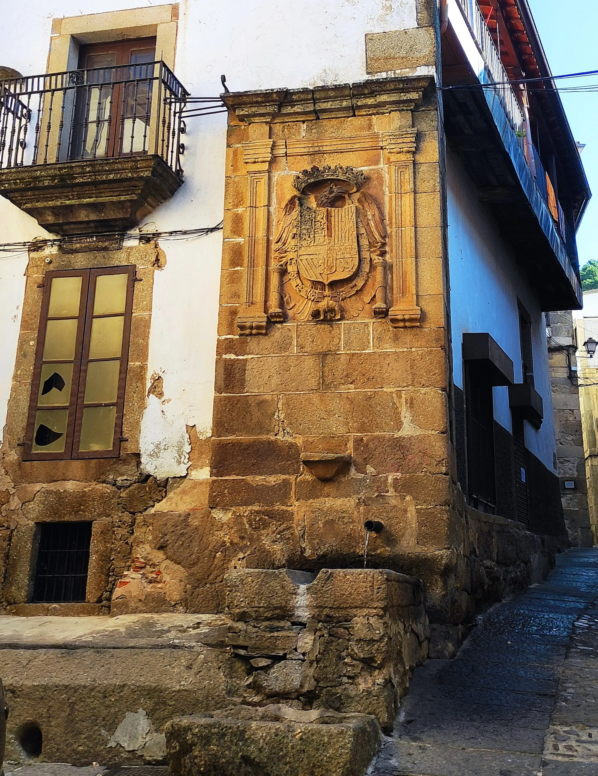 Photo showing: Fuente del Chorro, Gata, provincia de Cáceres, España.