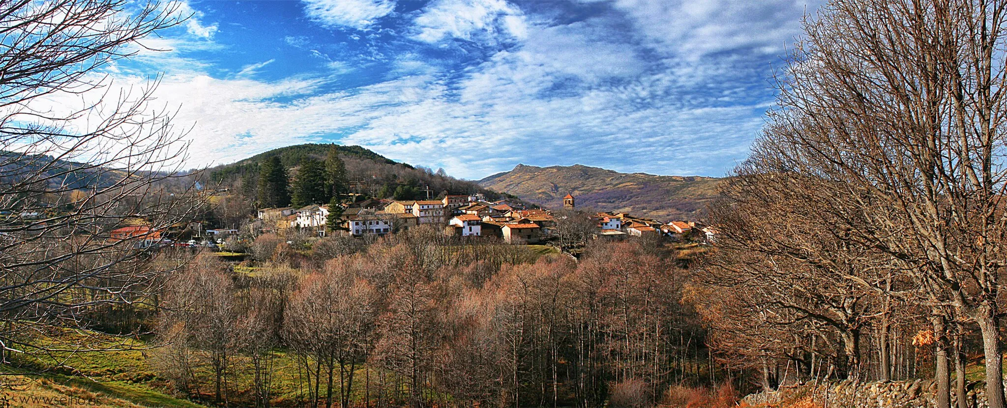 Photo showing: Panorámica de Candelario

creative commons: www.seiho.es