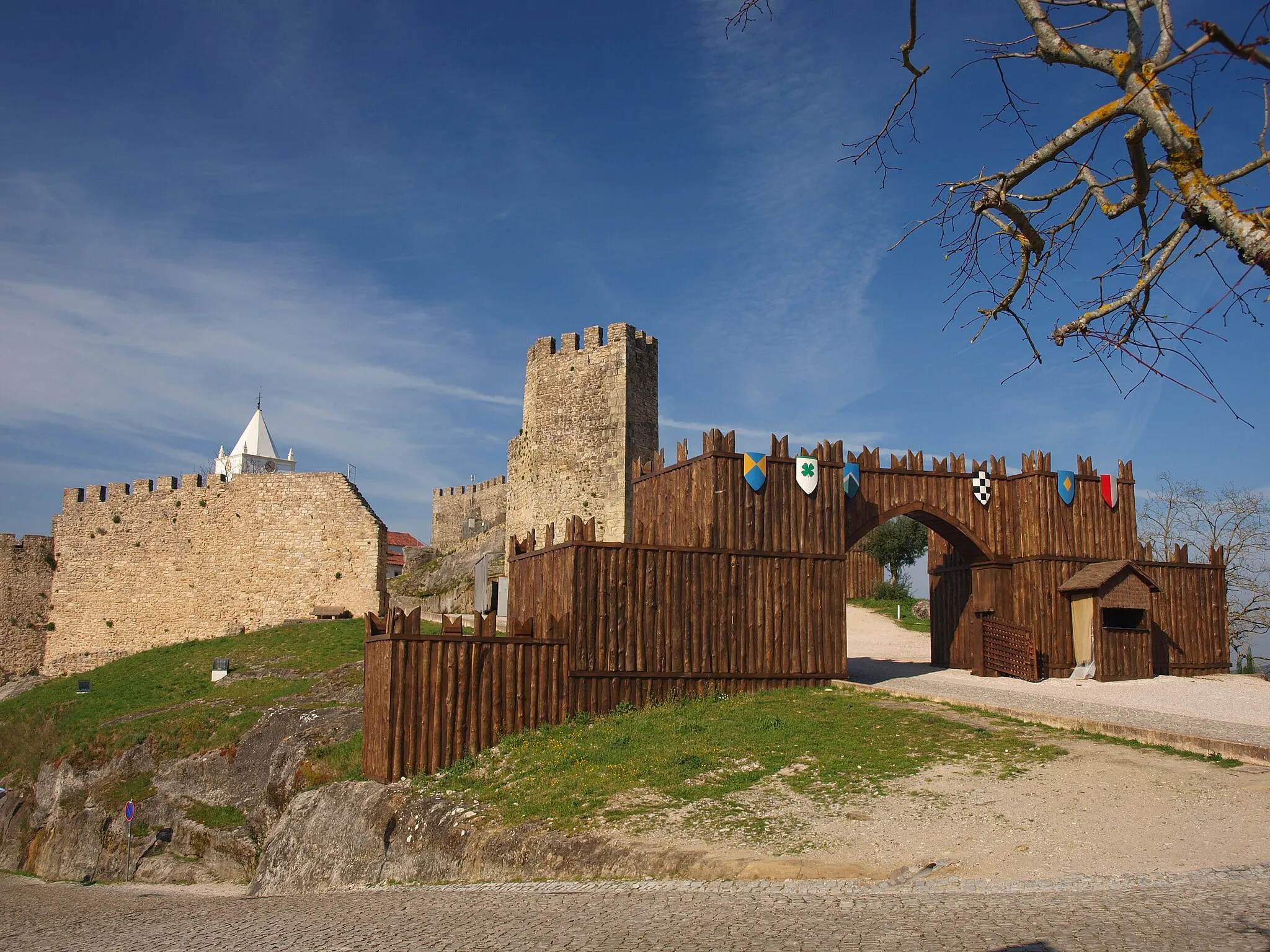 Photo showing: Castle of Penela, Coimbra, Portugal.
