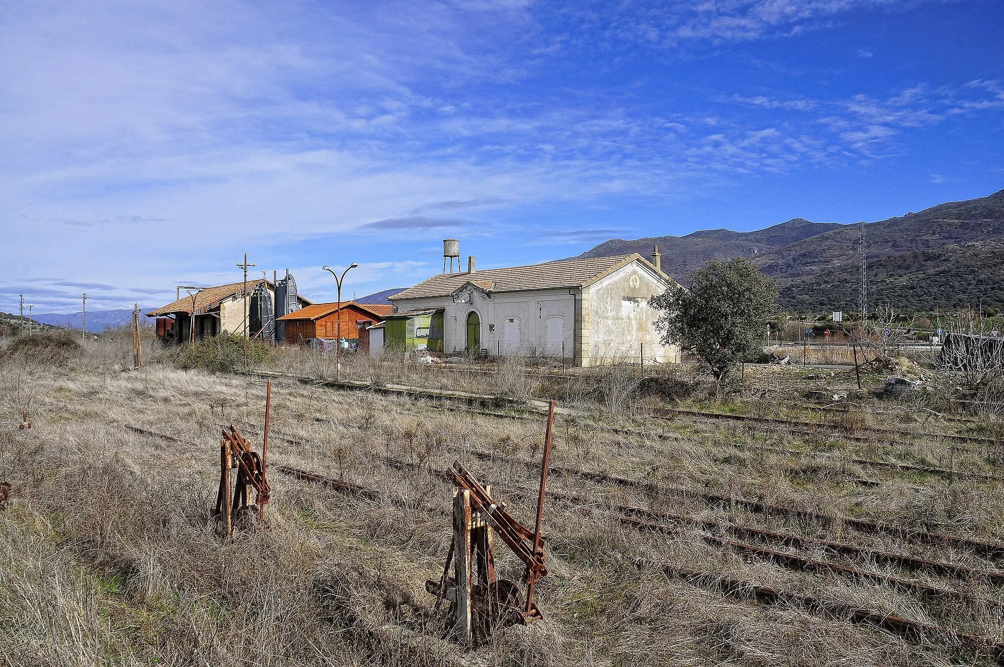 Photo showing: Estación de Villar de Plasencia, en la línea Plasencia-Astorga.