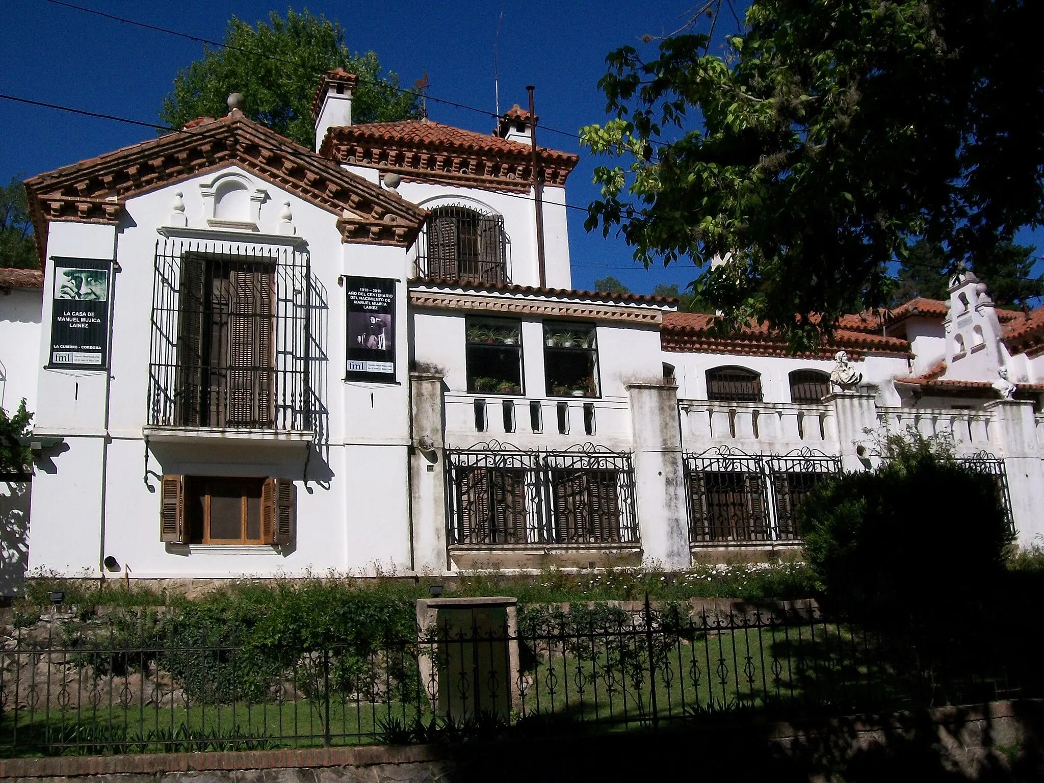 Photo showing: Casa de Manuel Mujca Láinez en Cruz Chica, La Cumbre, Córdoba, Argentina,
