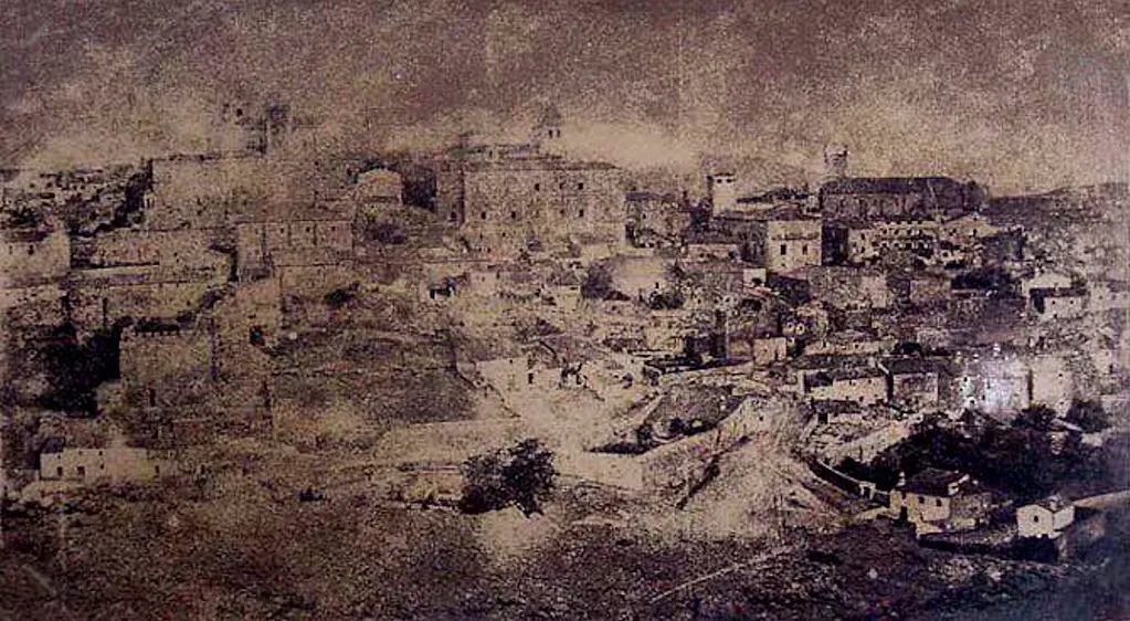 Photo showing: Vista general de Cáceres, España.