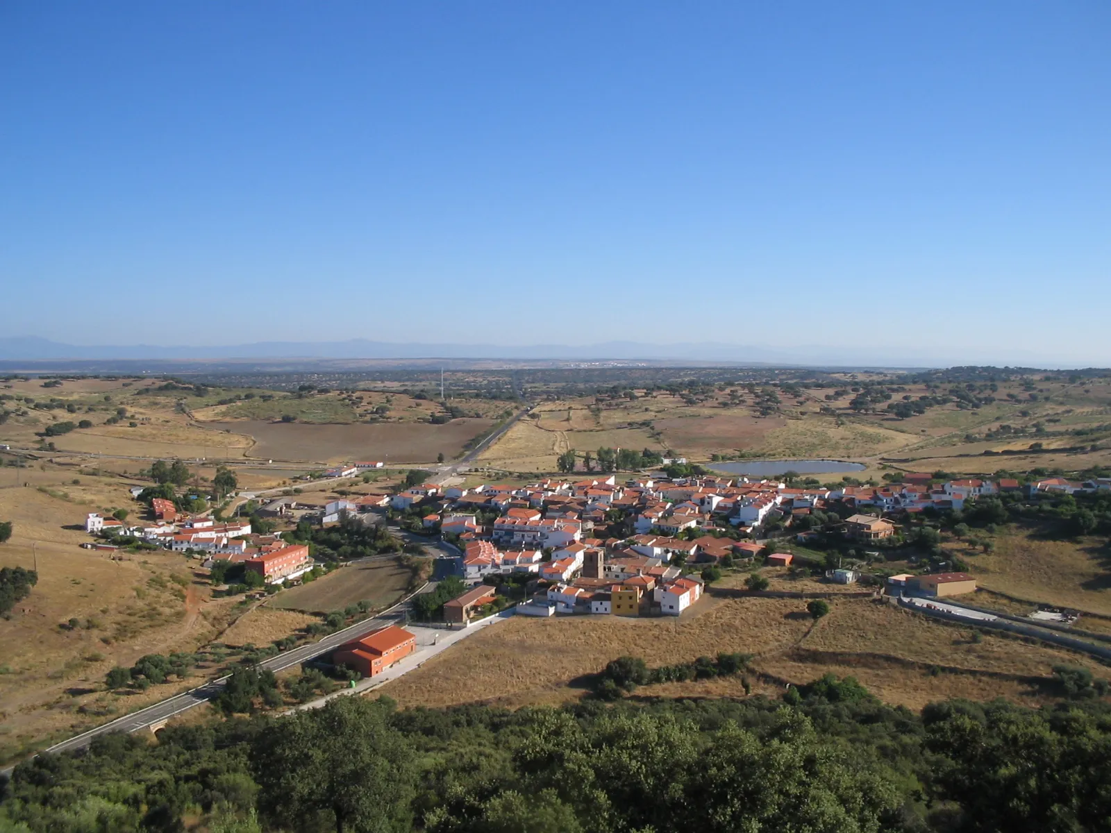Photo showing: The town of Portezuelo (Cáceres, Extremadura, Spain) view from the Castle of Portezuelo
