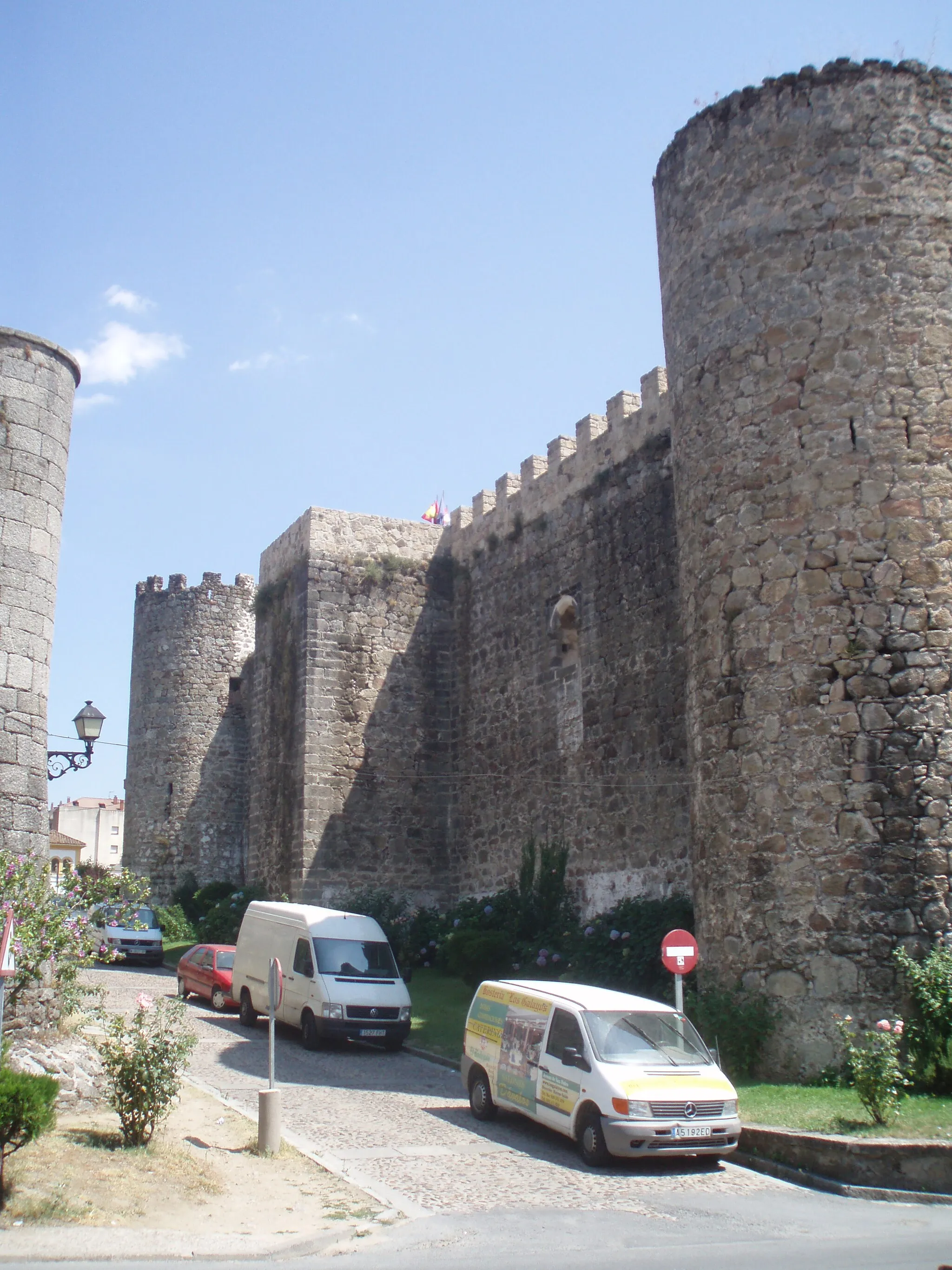 Photo showing: Castle of  Arenas de San Pedro, in the province of Ávila. (Spain).