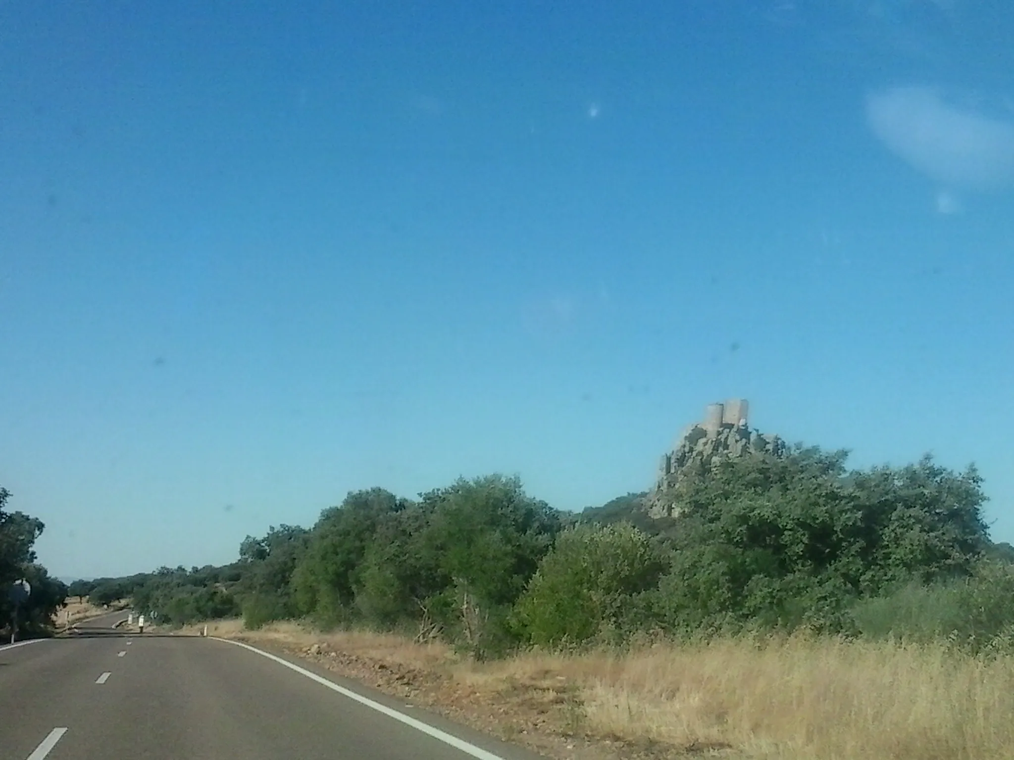 Photo showing: Castillo de Almorchón. Agosto de 2013