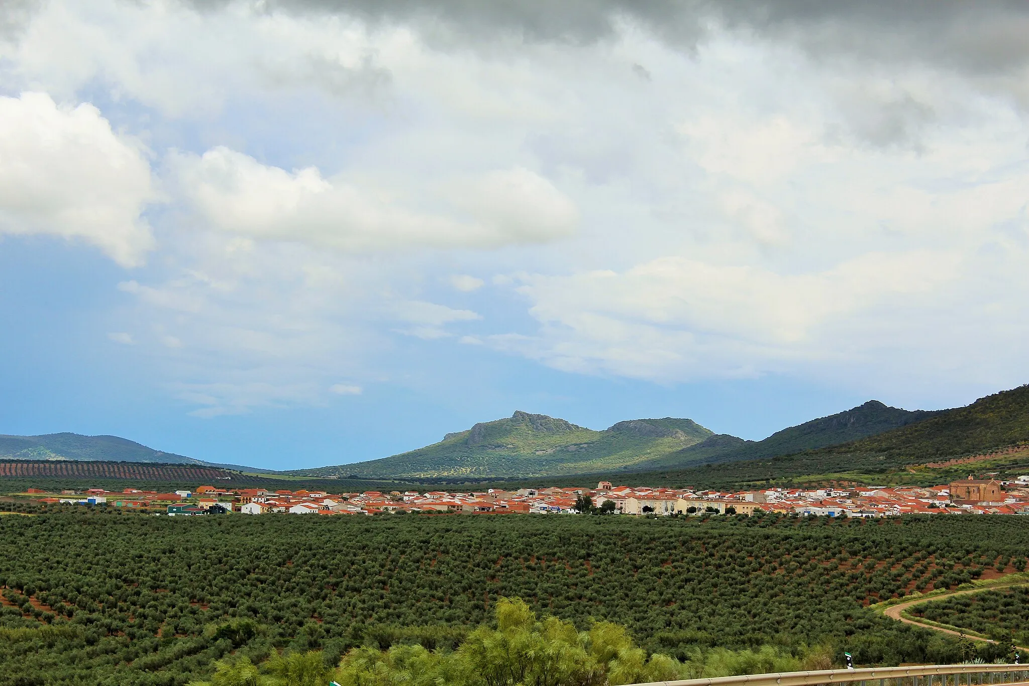 Photo showing: Oliva de Mérida. Vista panorámica