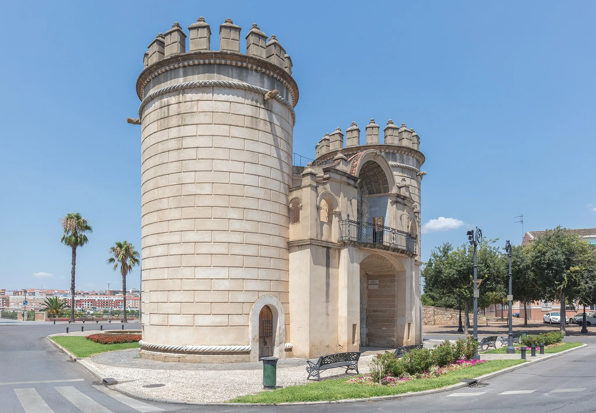 Photo showing: Palmas Gate, Badajoz, Spain
