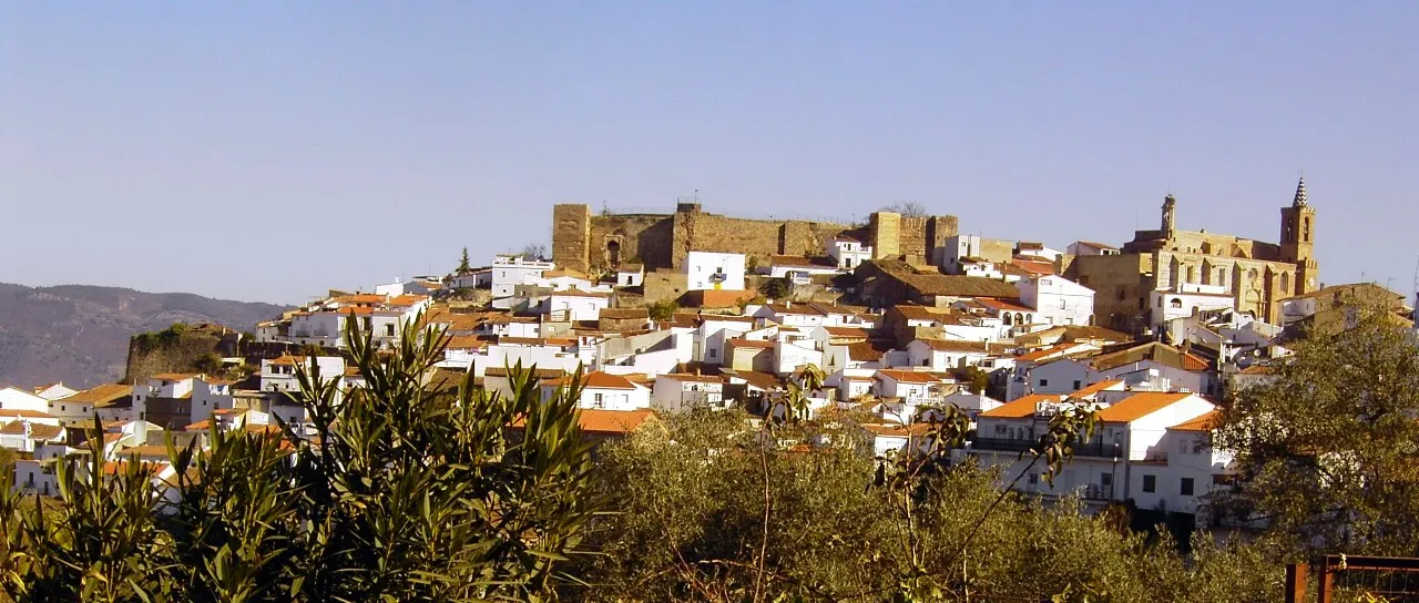 Photo showing: Localidad de Aroche, Huelva.