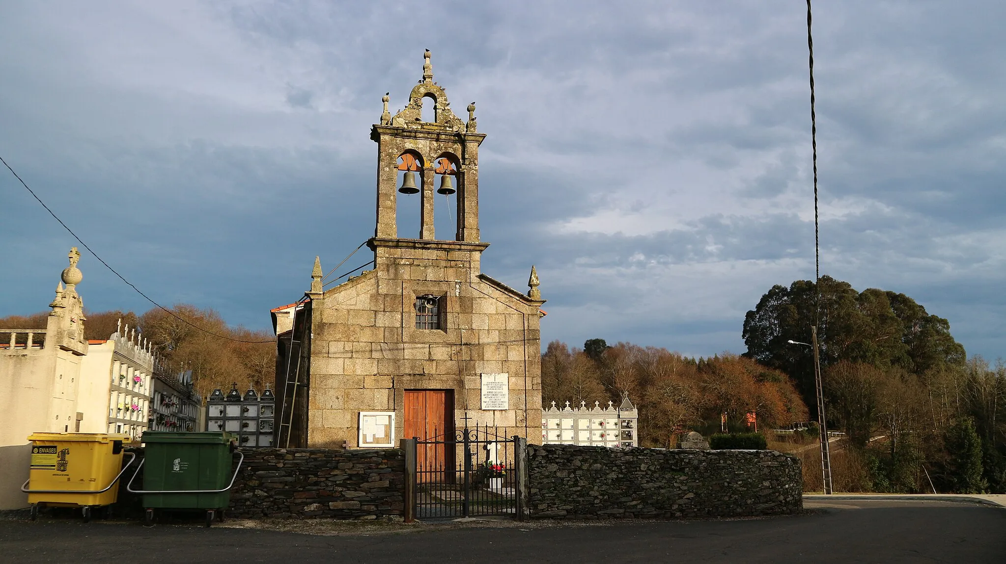 Photo showing: Igrexa de Santa Mariña de Albixoi. Albixoi, Mesía.