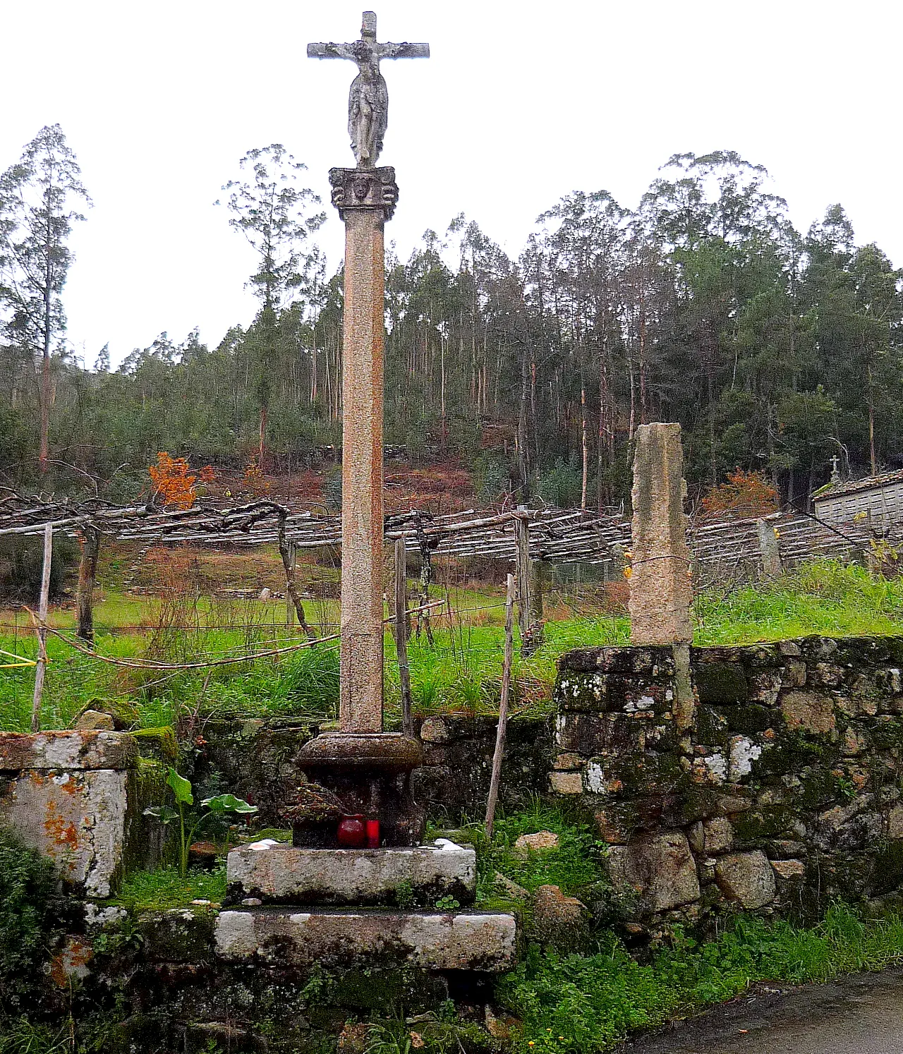 Photo showing: Loxo de Arriba, Boiro, Boiro, cruceiro