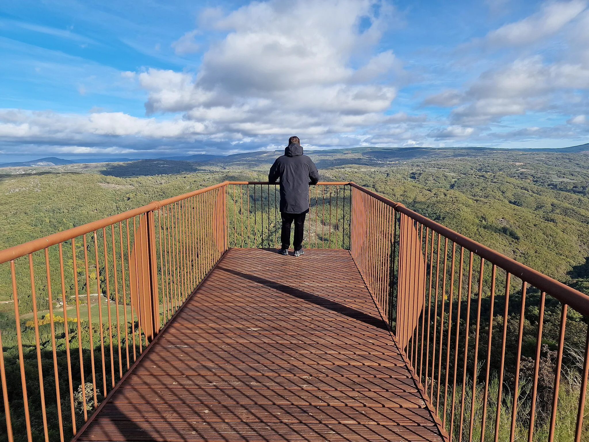 Photo showing: Vistas desde el Mirador de Valdín, situado en el Concello de A Veiga.