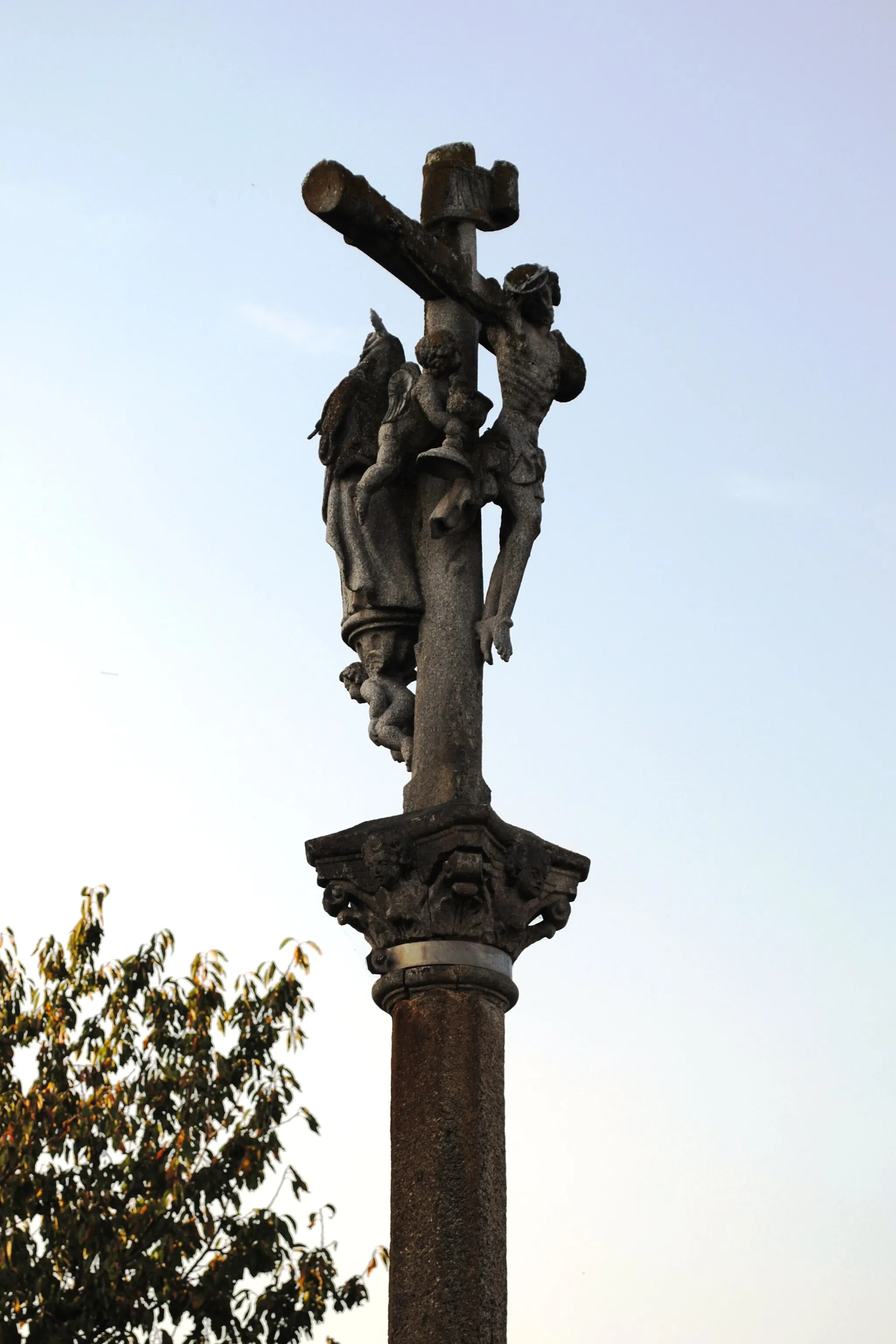 Photo showing: San Paio de Alxén, cruceiro, cristo