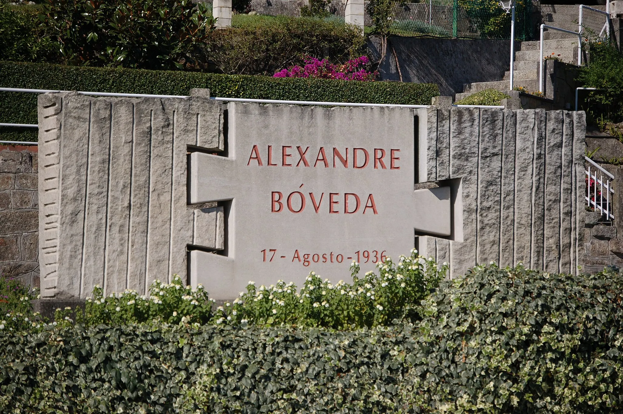 Photo showing: Monumento a Alexandre Bóveda na Caeira (Poio)