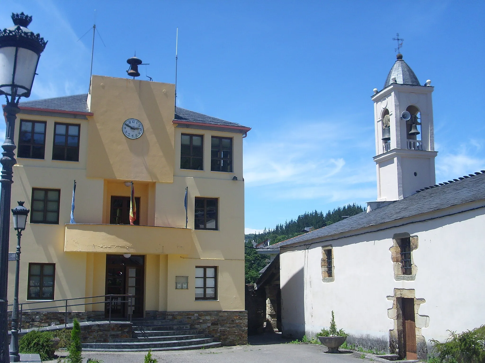 Photo showing: Ayuntamiento de  Santa Eulalia de Oscos, Asturias