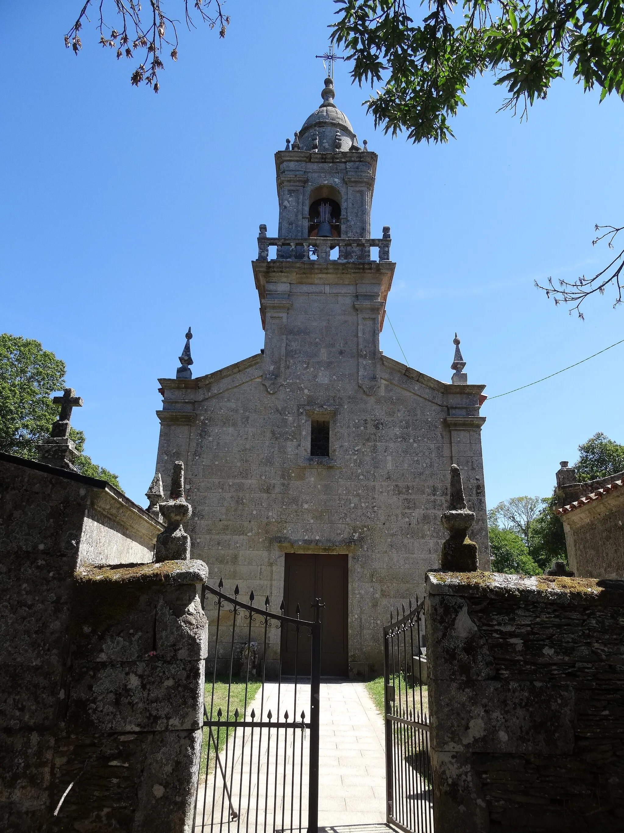Photo showing: Igrexa de Sta. María de Riós, Ourense.