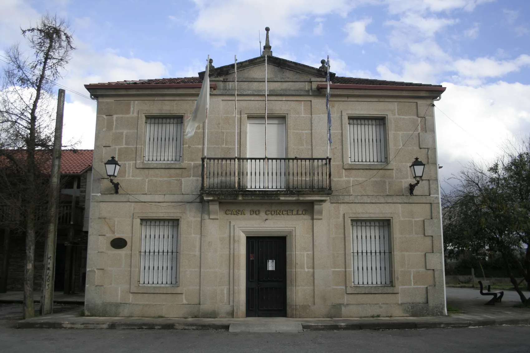 Photo showing: Town Hall in Castrelo do Val (Spain)