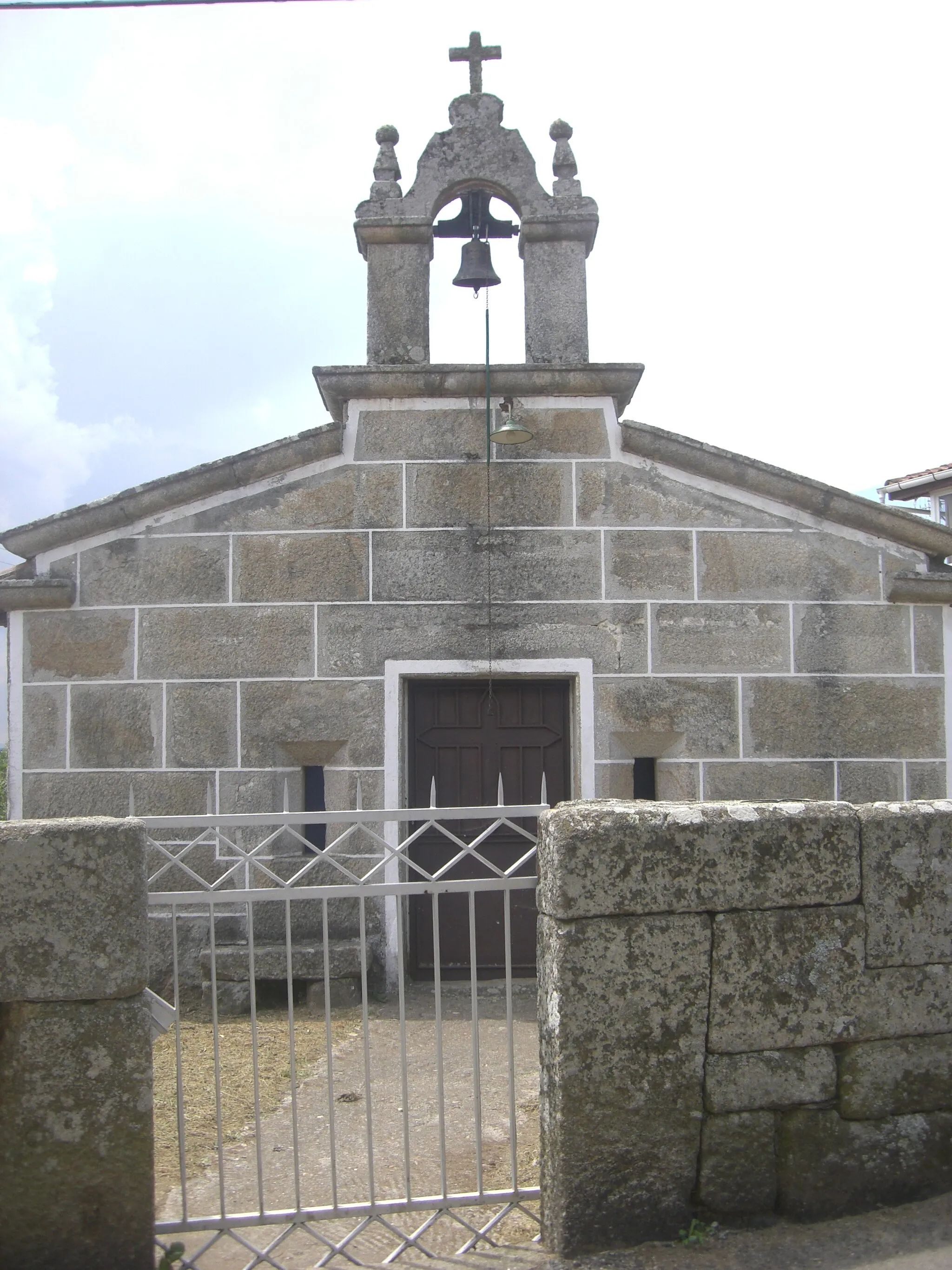 Photo showing: iglesia