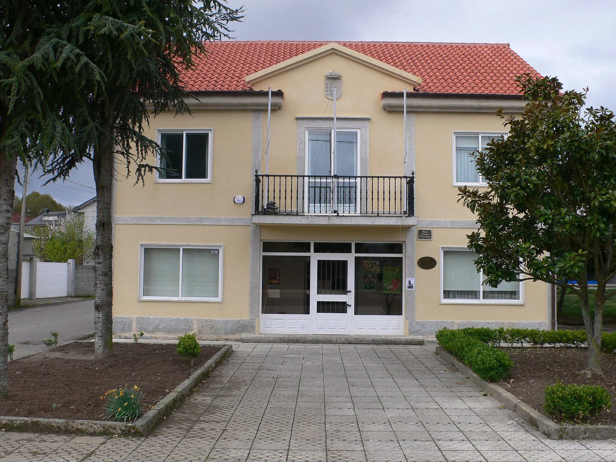 Photo showing: Casa do Concello de Trasmiras