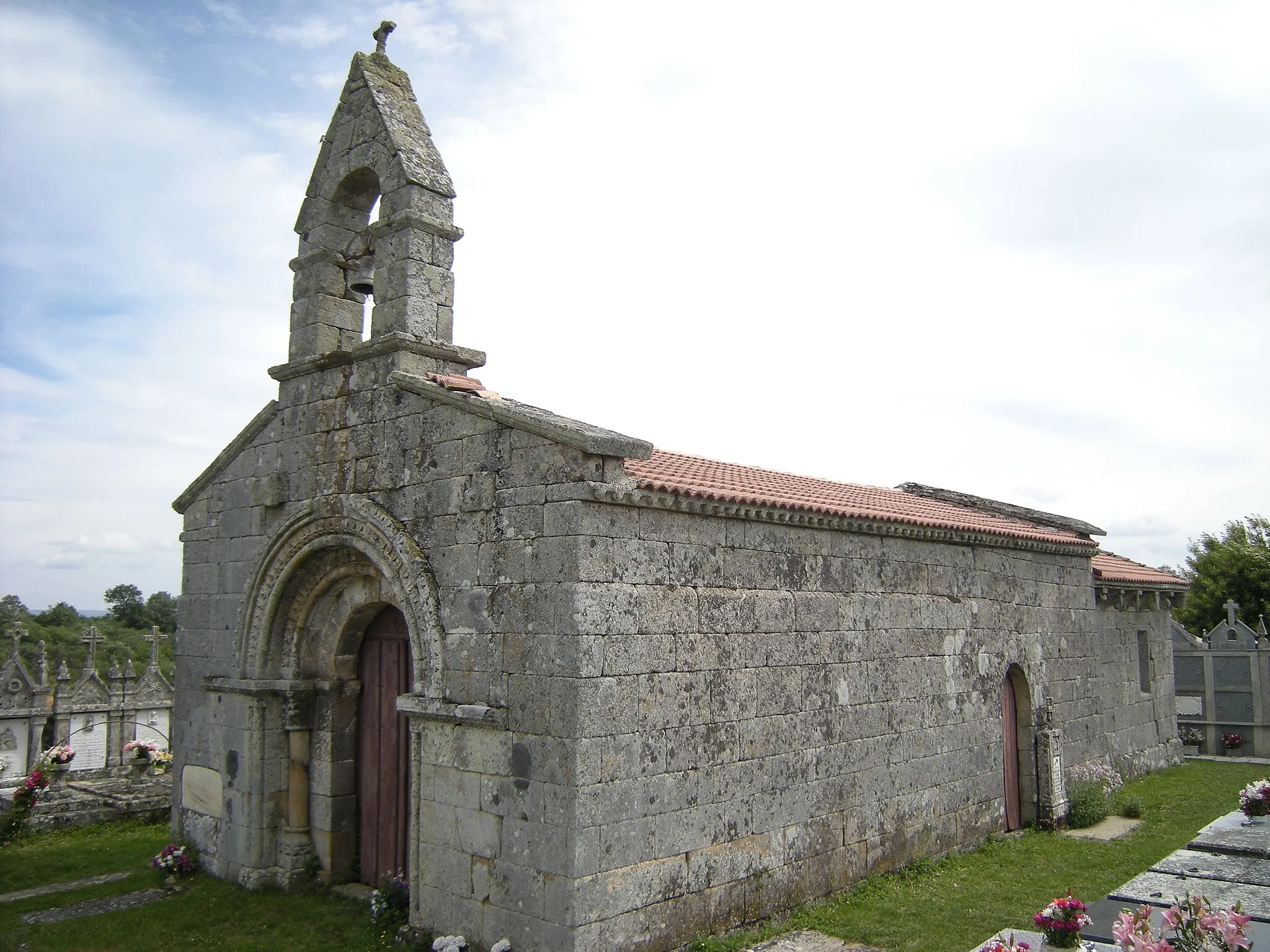 Photo showing: Igrexa de San Salvador de Vilar de Lebres, Vilar de Lebres, Trasmiras