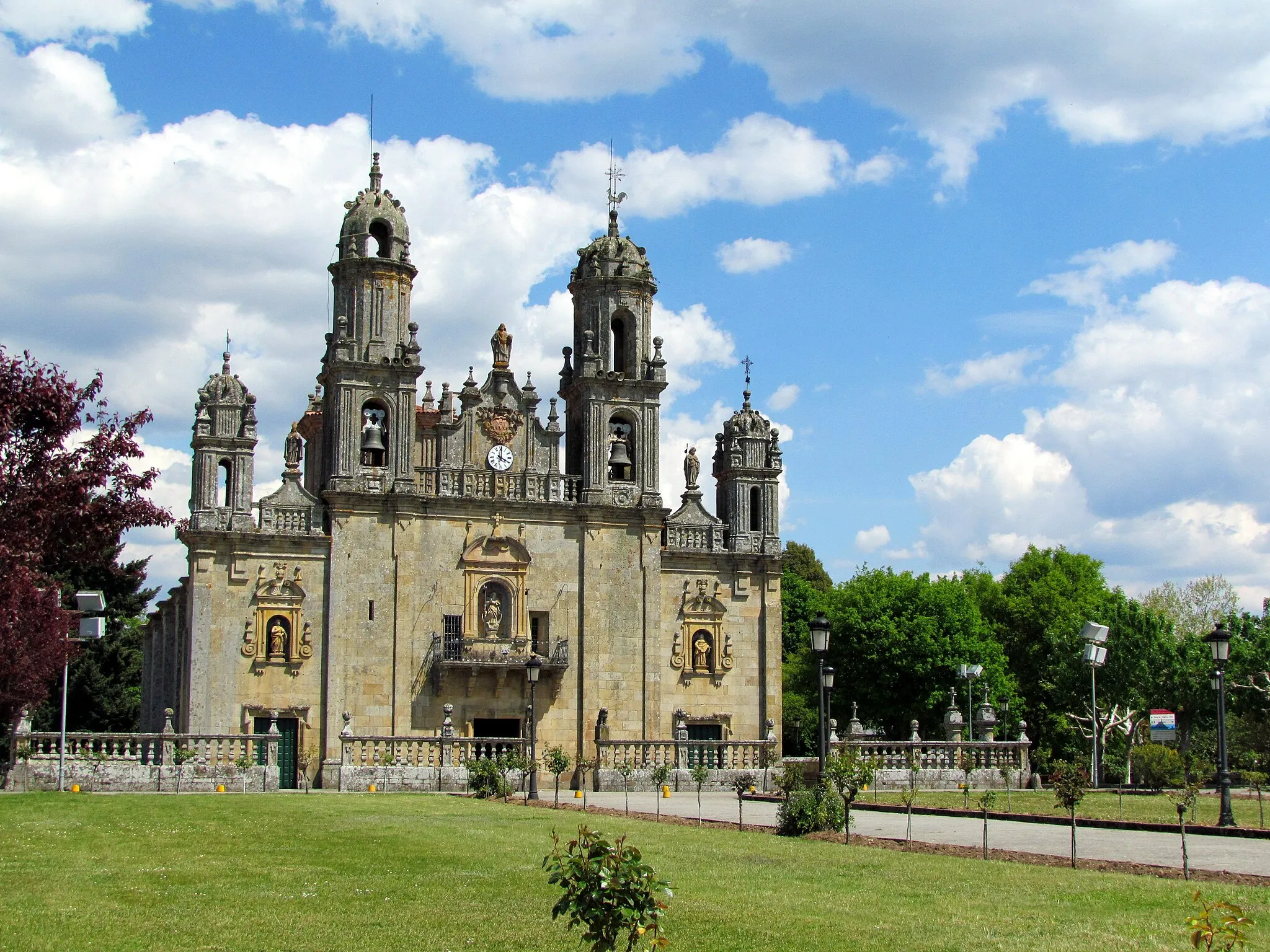 Photo showing: Santuario de la Virgen de los Milagros