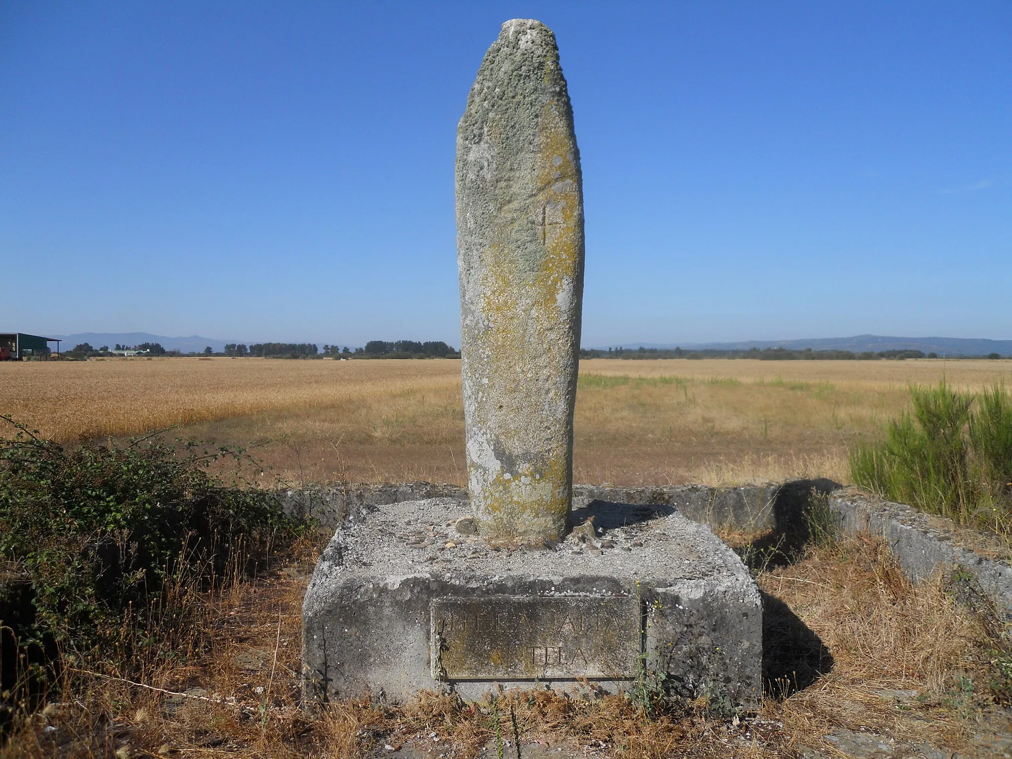 Photo showing: Pedra Alta de Antela