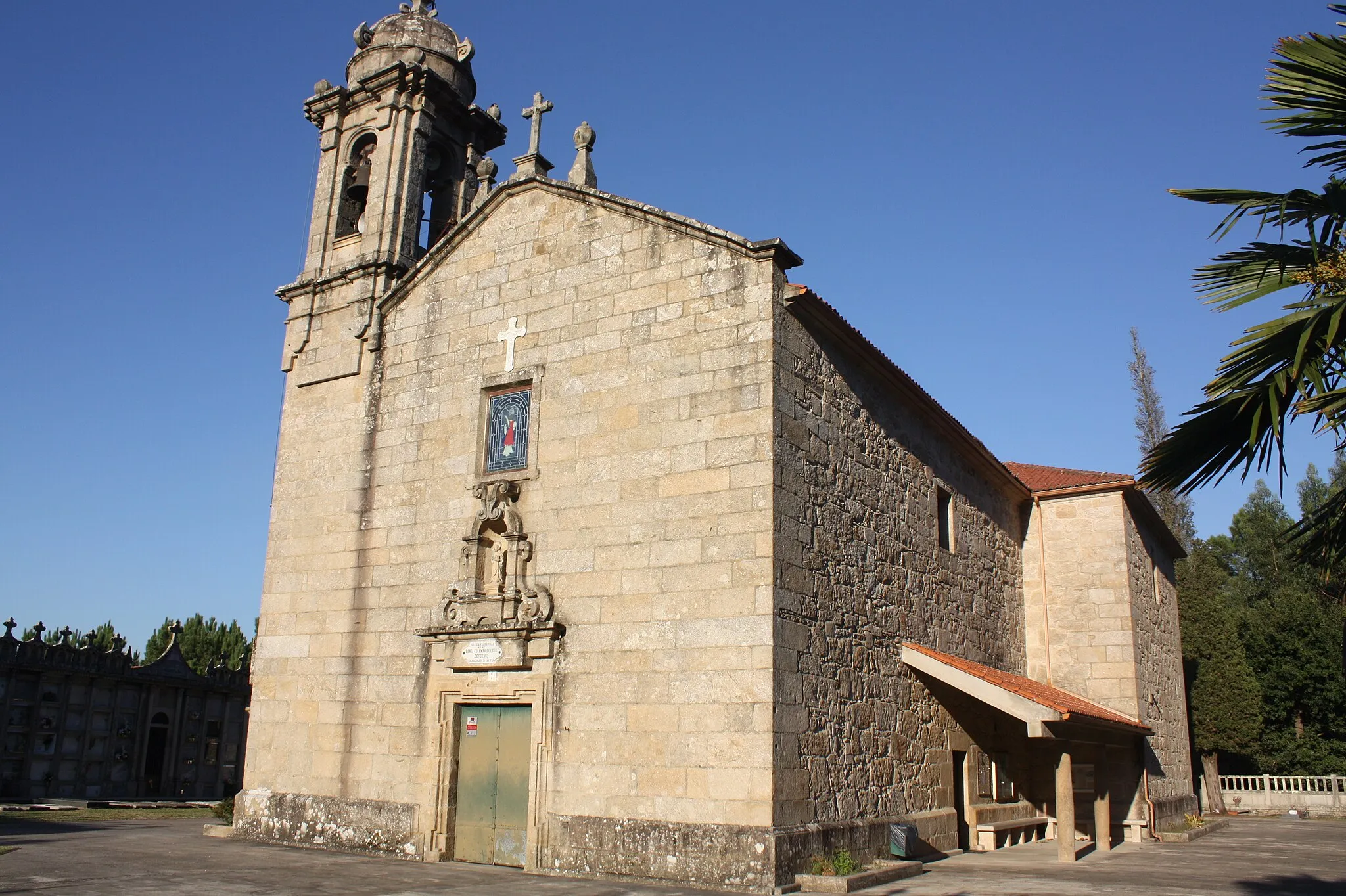 Photo showing: Igrexa de Santa Comba de Cordeiro (Valga, Pontevedra)