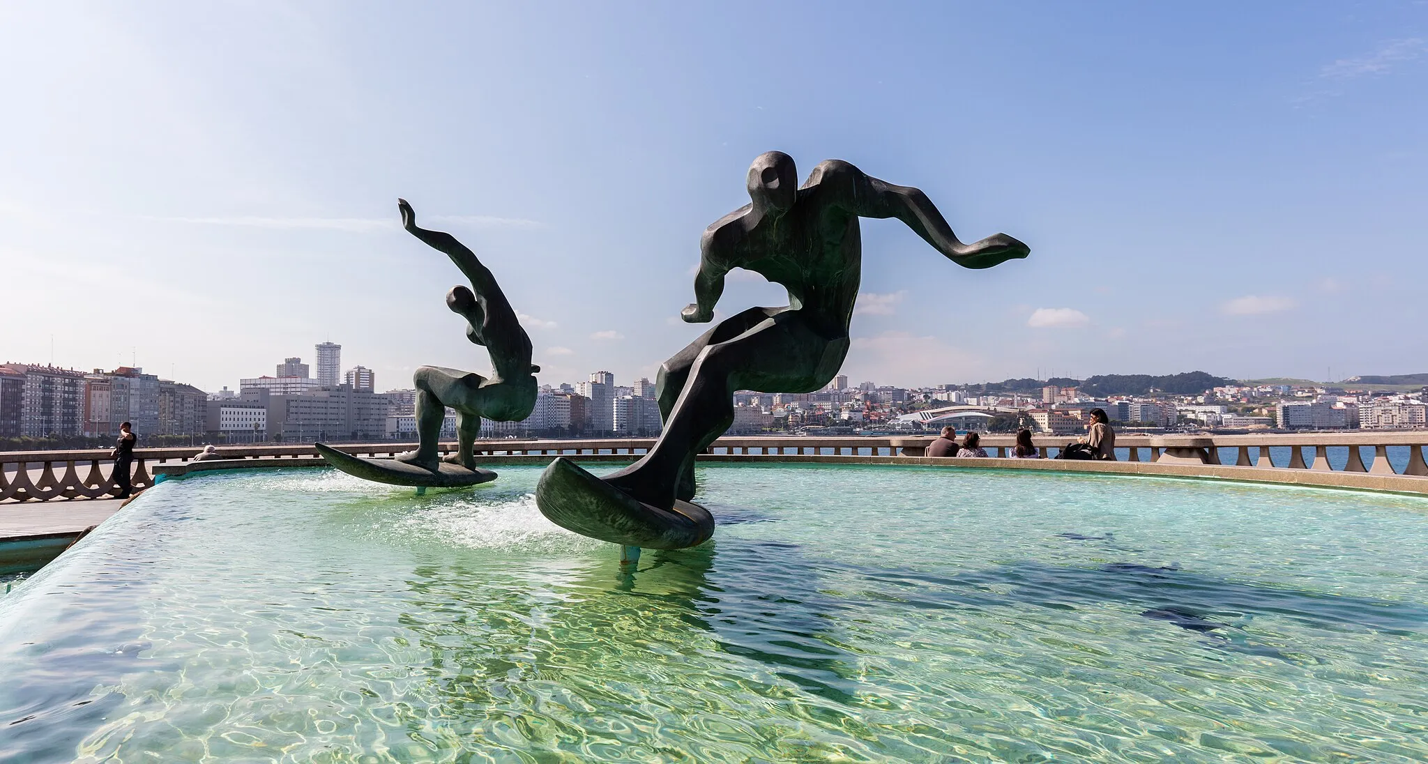 Photo showing: Fountain of the Surfers, La Coruña, Spain