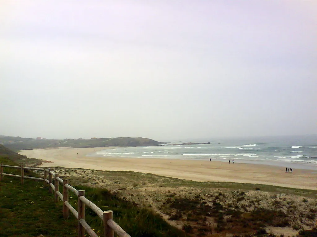 Photo showing: Praia de Alba, Sabón, parroquia de Oseiro, Arteixo, A Coruña, Galicia '684632925_831777cd7a_b.jpg'