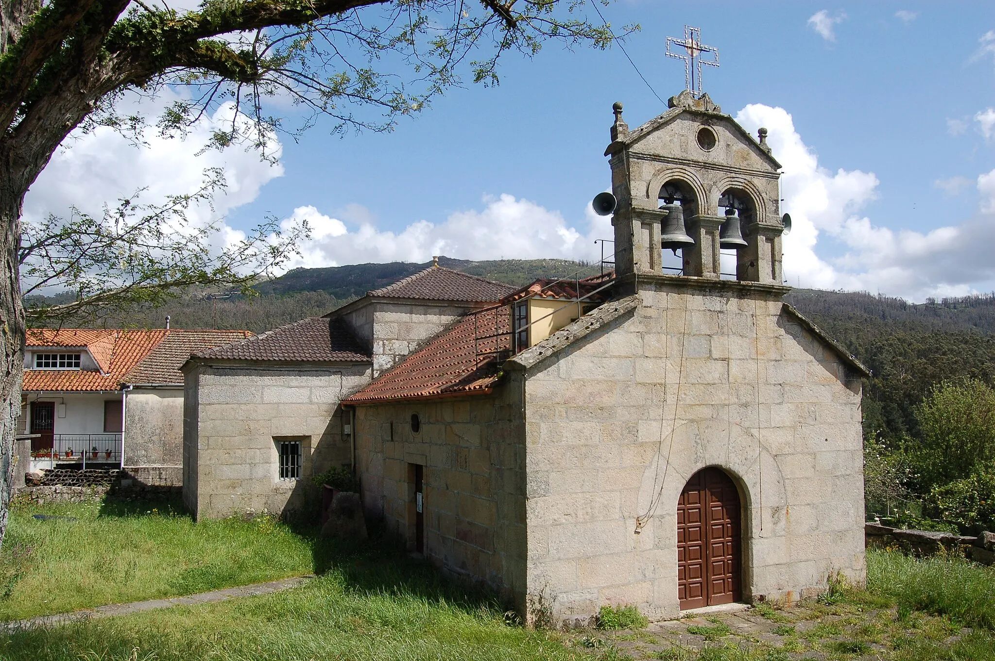Photo showing: Igrexa parroquial de San Pedro de Tomeza (Pontevedra)