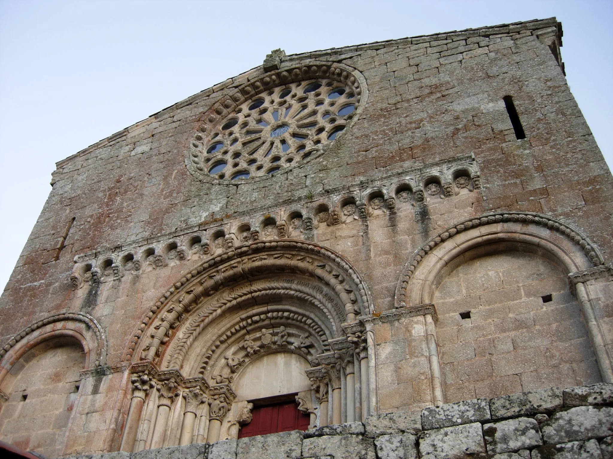 Photo showing: Iglesia de Santo Estevo de Ribas de Miño - O Saviñao - Lugo Iglesia de Santo Estevo de Ribas de Miño