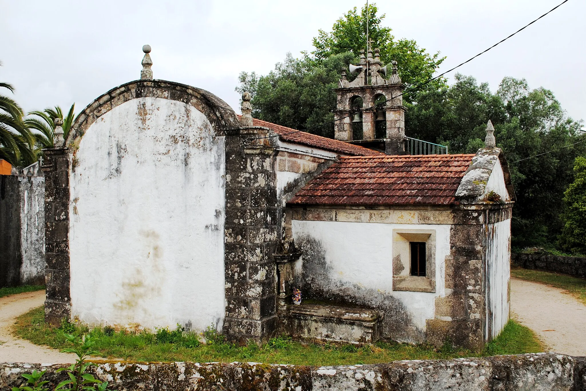 Photo showing: Vilar de Infesta, Redondela, igrexa.