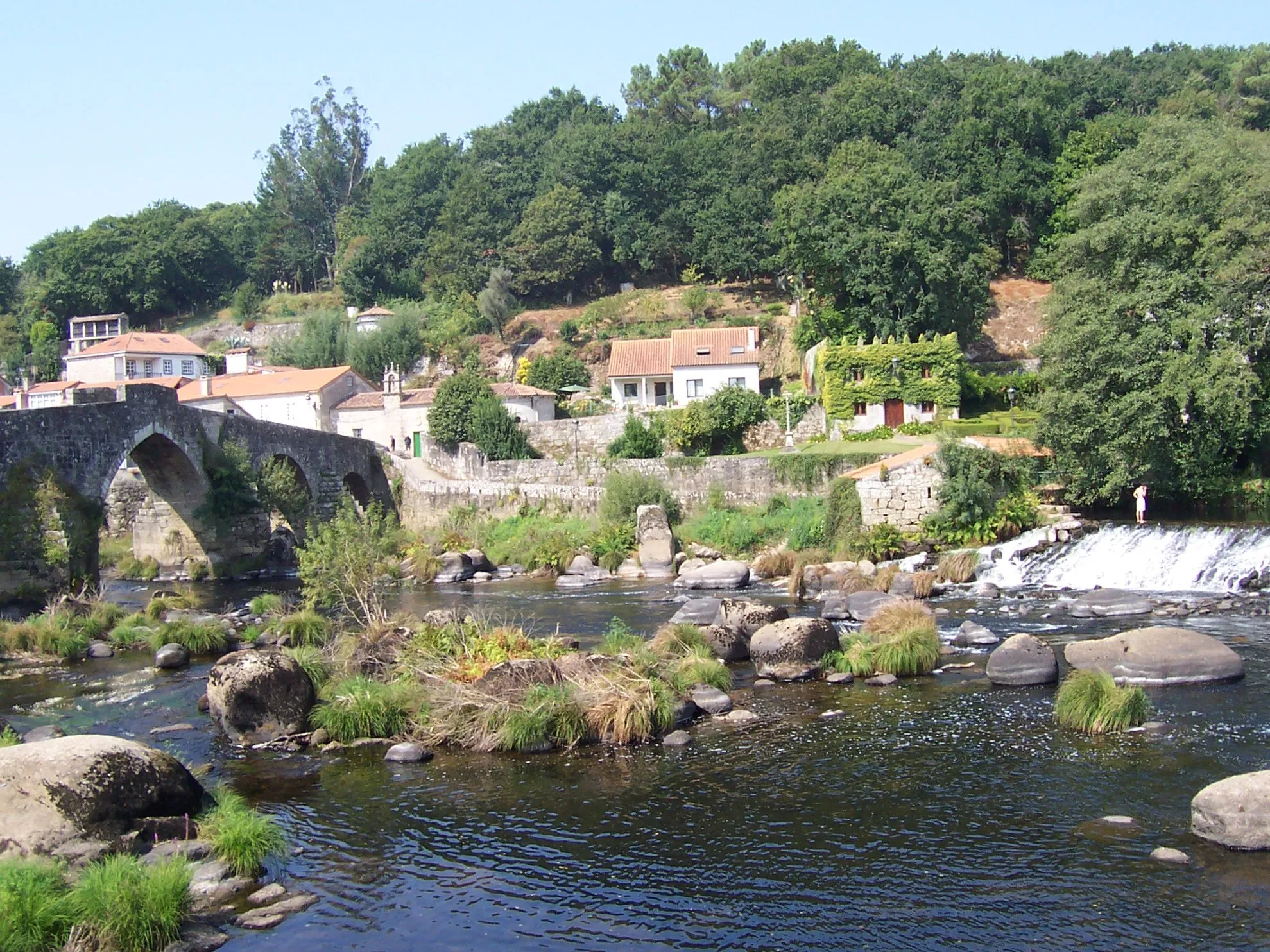 Photo showing: Vista de Ponte Maceira
