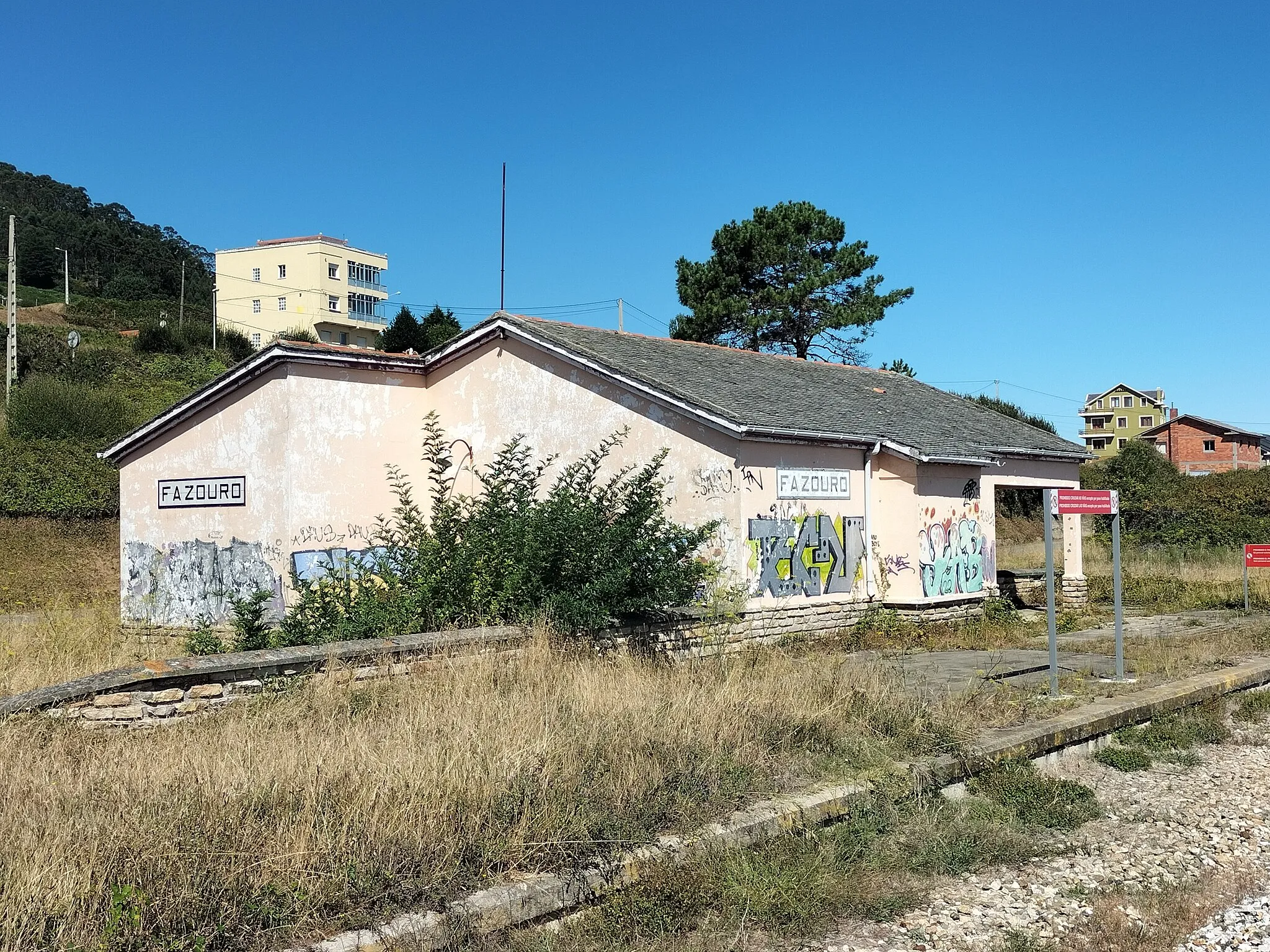 Photo showing: gare de Fazouro