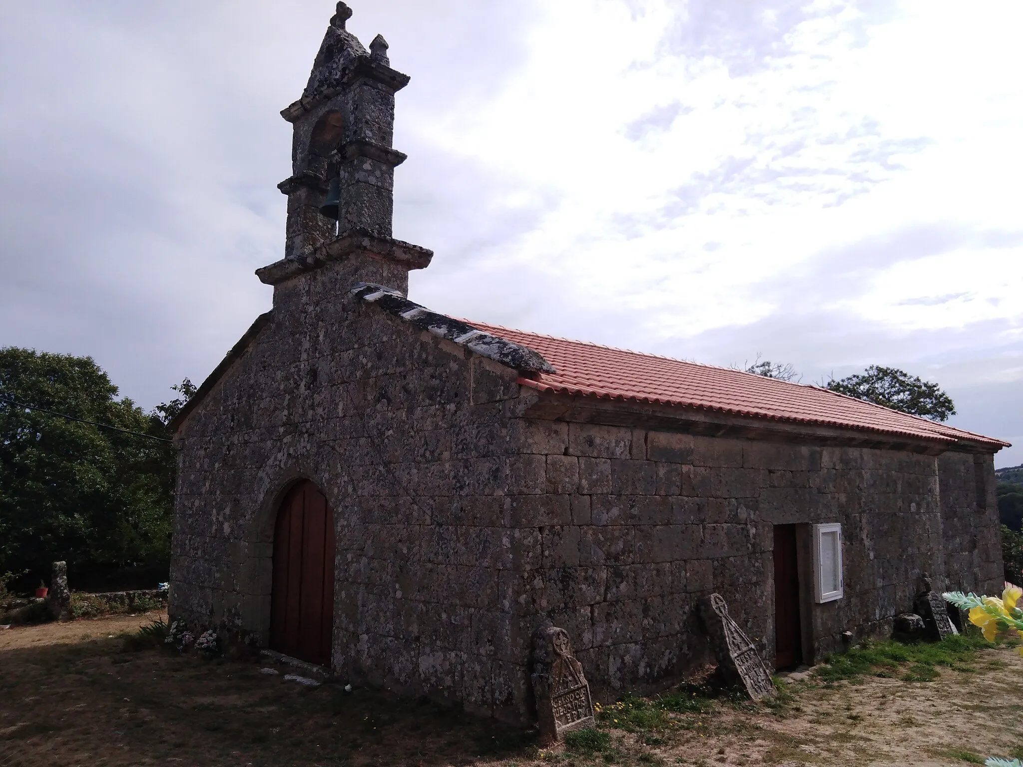 Photo showing: Igrexa de Santa María de Guntín (Os Blancos)
