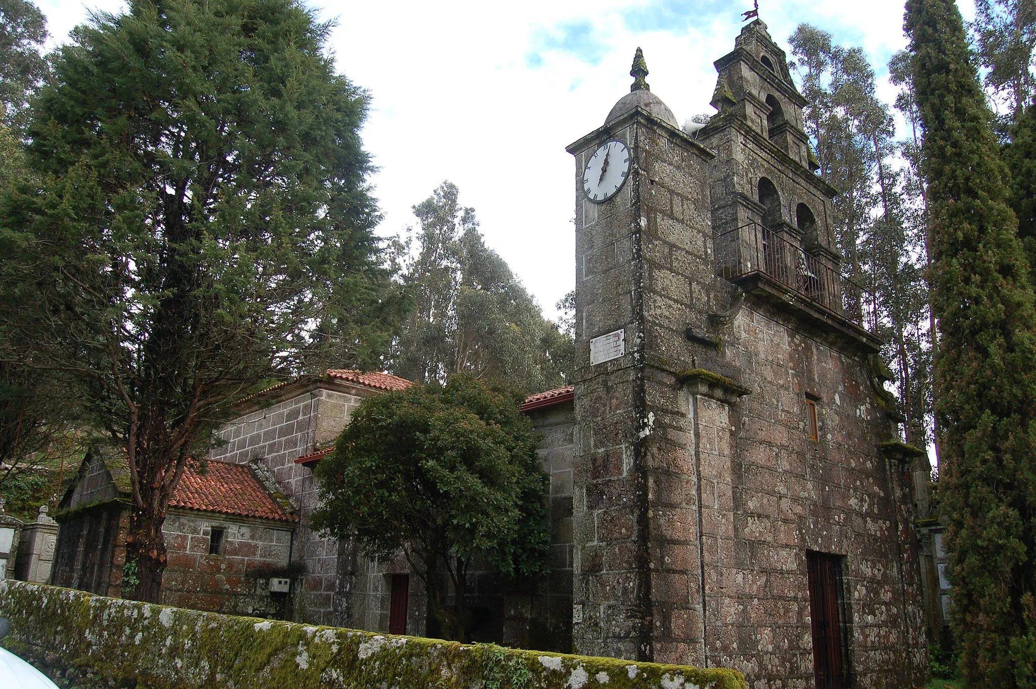 Photo showing: Igrexa parroquial de San Xosé da Laxe (Fornelos de Montes)