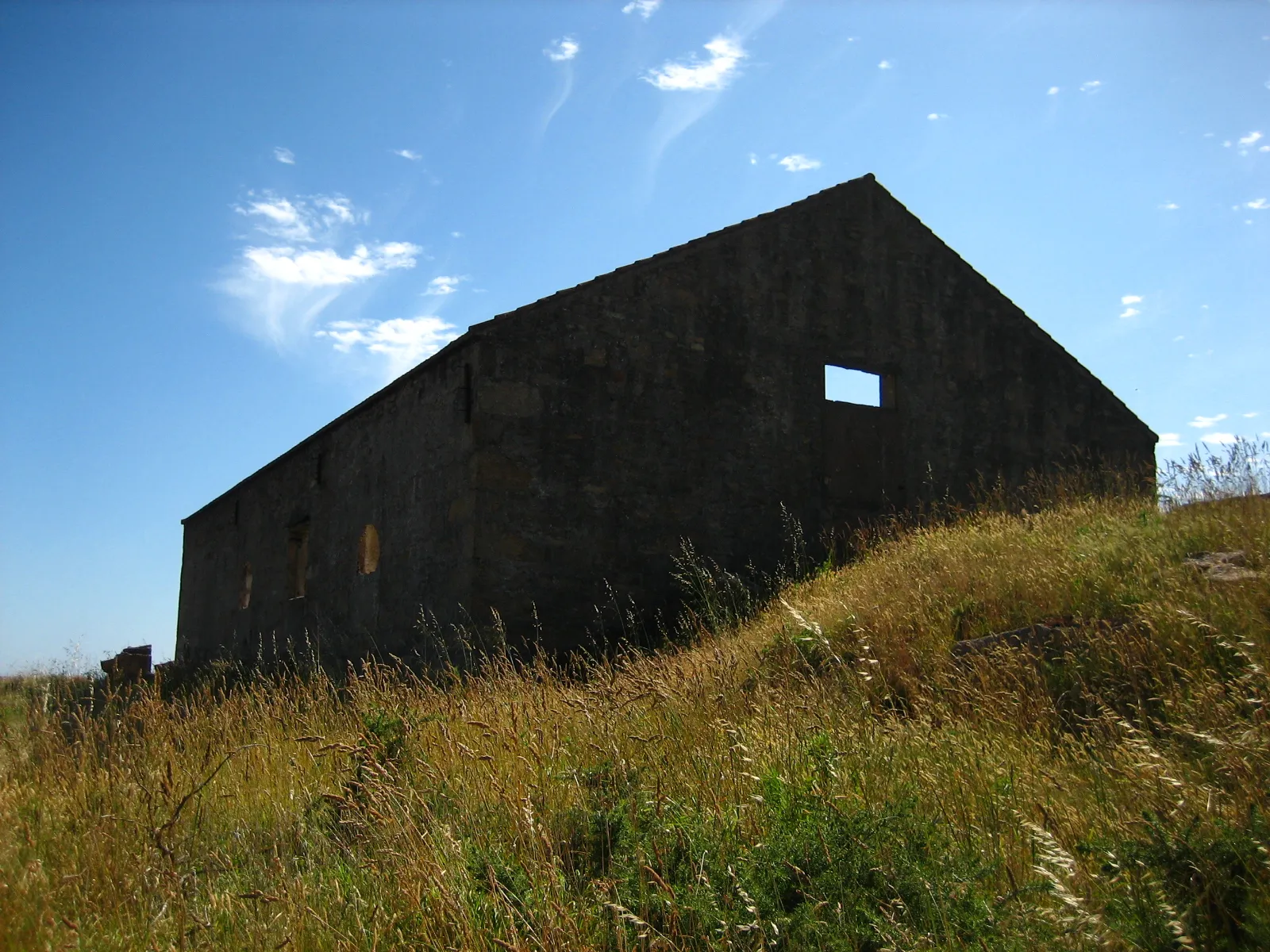 Photo showing: Former whale factory in Caneliñas, Cee, A Coruña, Galicia, Spain.