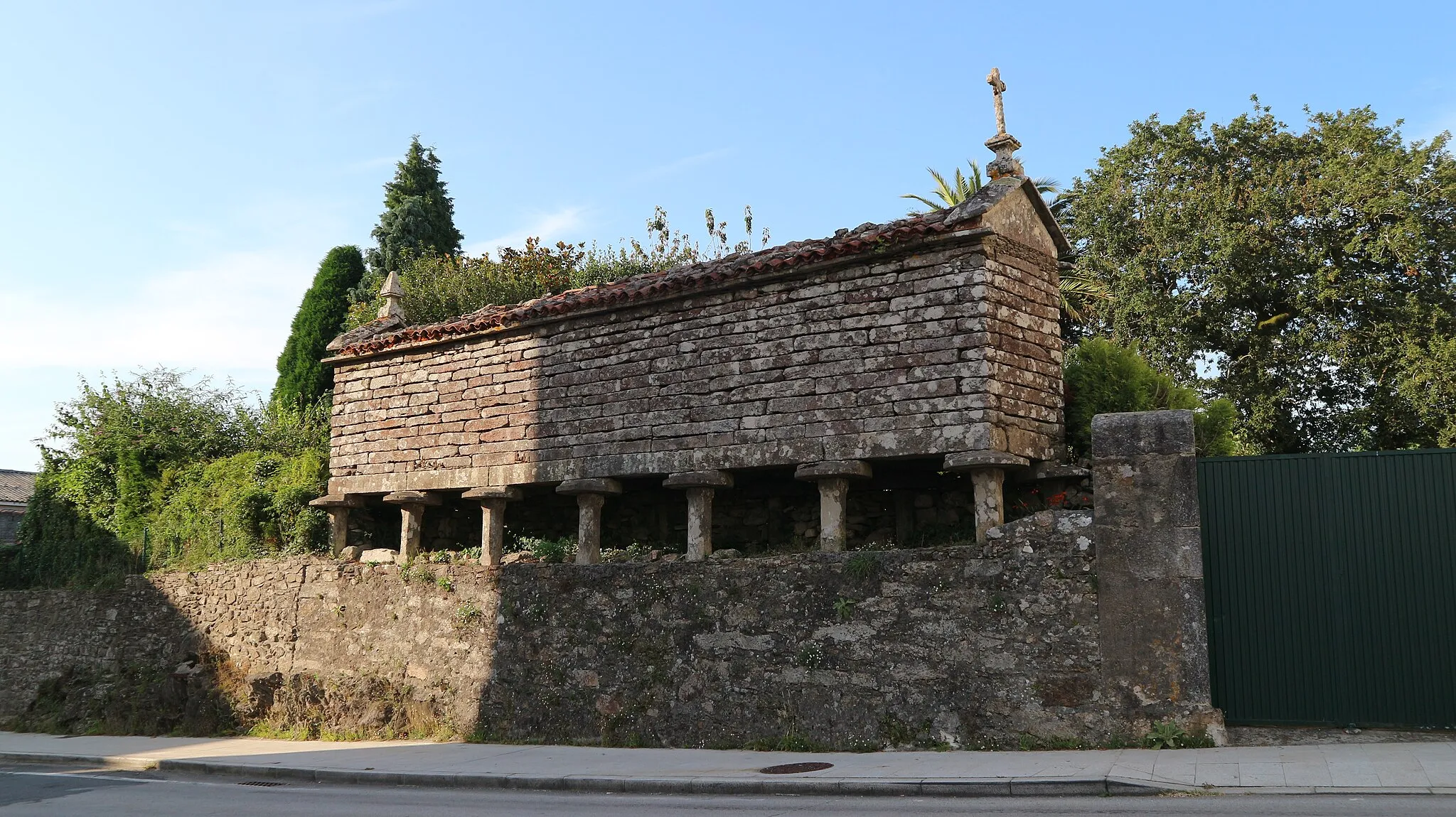 Photo showing: Hórreo. Santa Comba, Santa Comba.