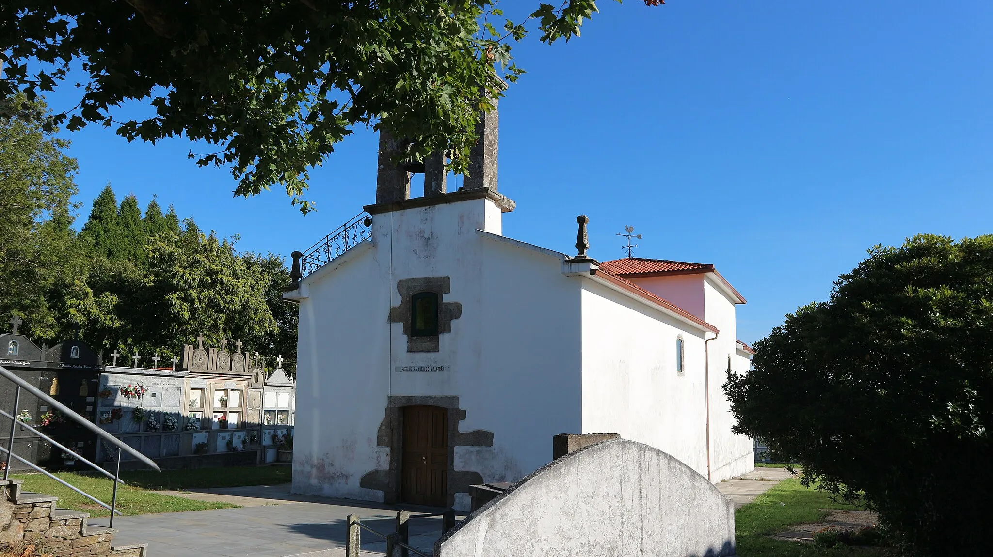 Photo showing: Igrexa de San Martiño de Visantoña. A Igrexa, Visantoña, Mesía.