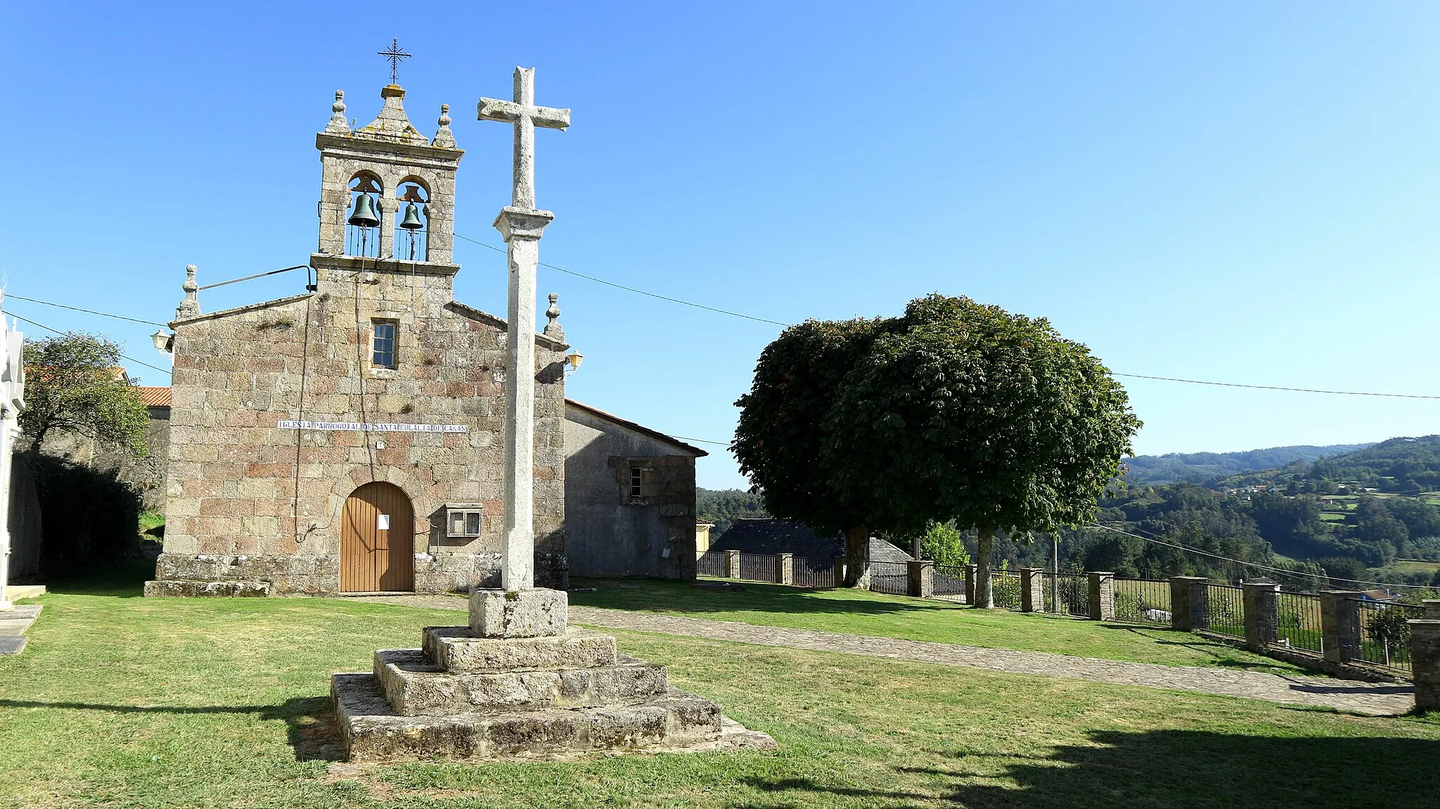 Photo showing: Igrexa de Santaia de Cañás, no Bacelo, Cañás  (Carral, A Coruña).