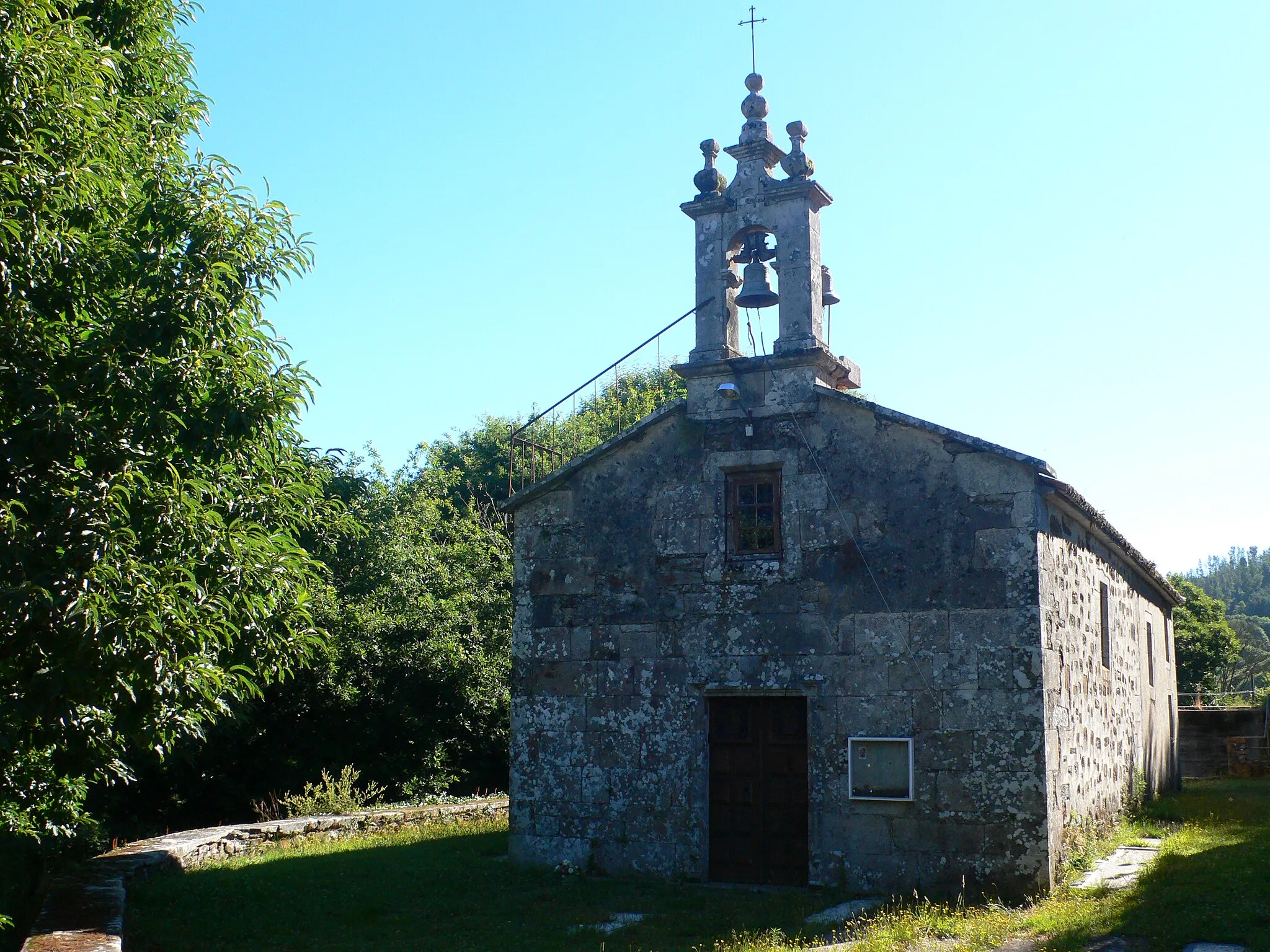 Photo showing: Igrexa de San Xes de Ferreirós, Vila de Cruces
