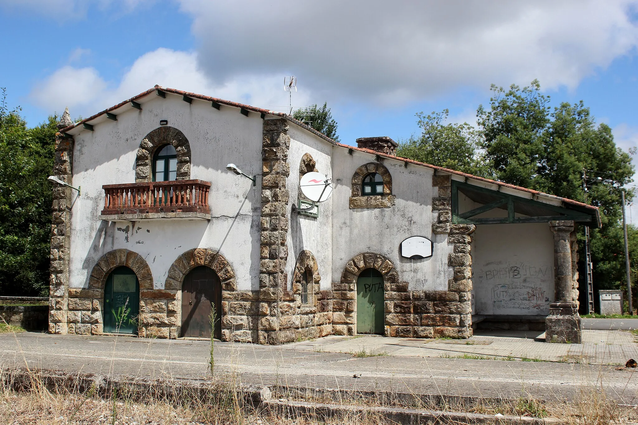 Photo showing: Antiga estación de tren de Verdía, Santiago de Compostela.