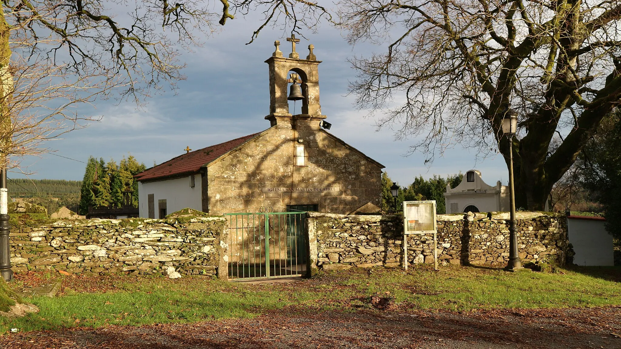 Photo showing: Igrexa de San Martiño de Cabrui. Cabrui, Mesía.