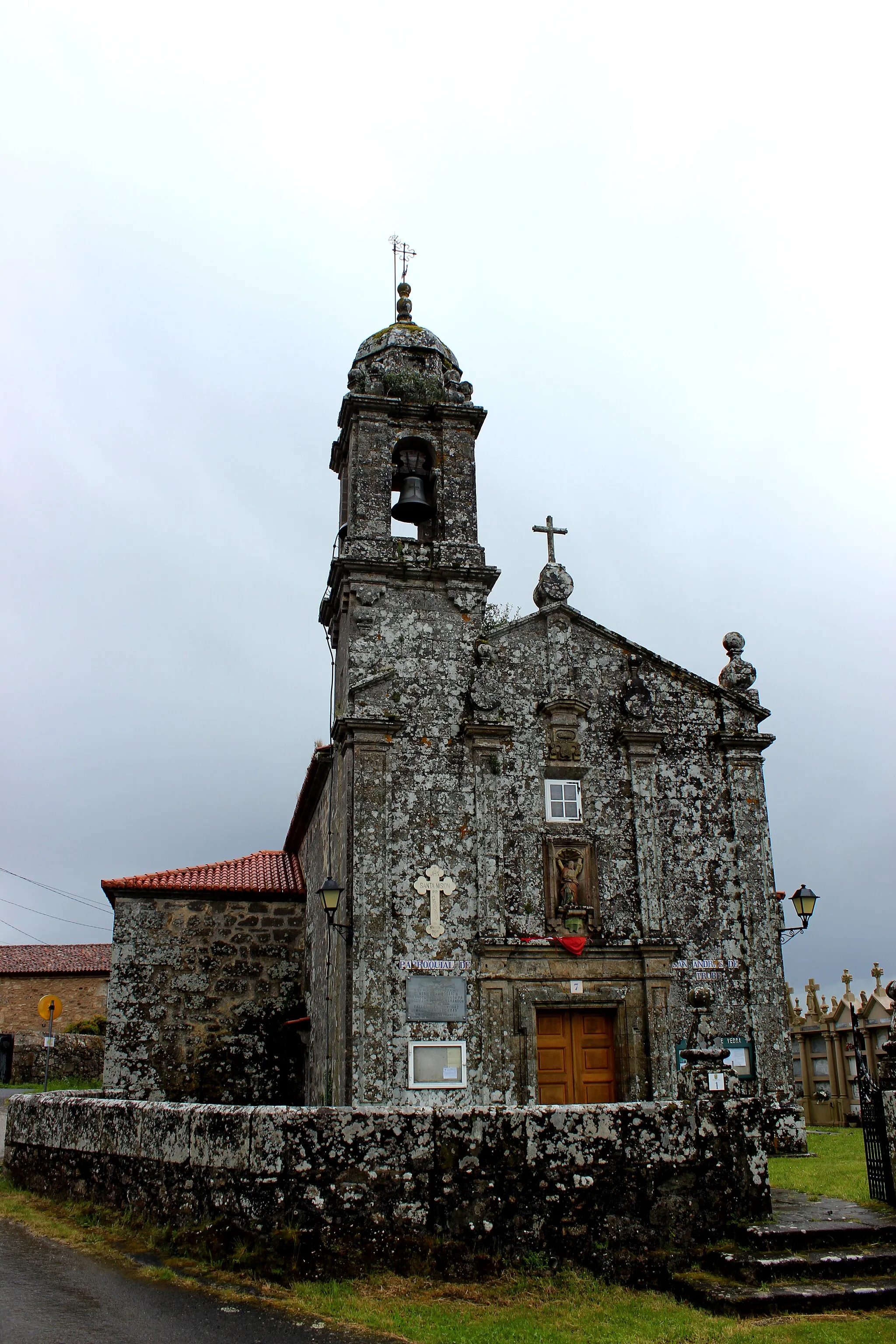 Photo showing: Igrexa de Trobe, Vedra