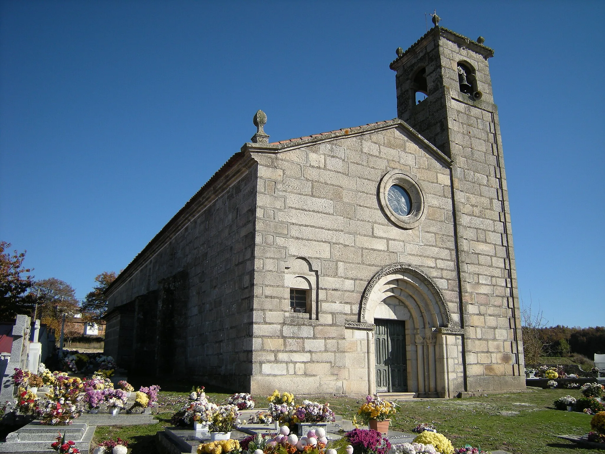 Photo showing: Igrexa de Santa María de Parada de Outeiro, Parada de Outeiro, Vilar de Santos